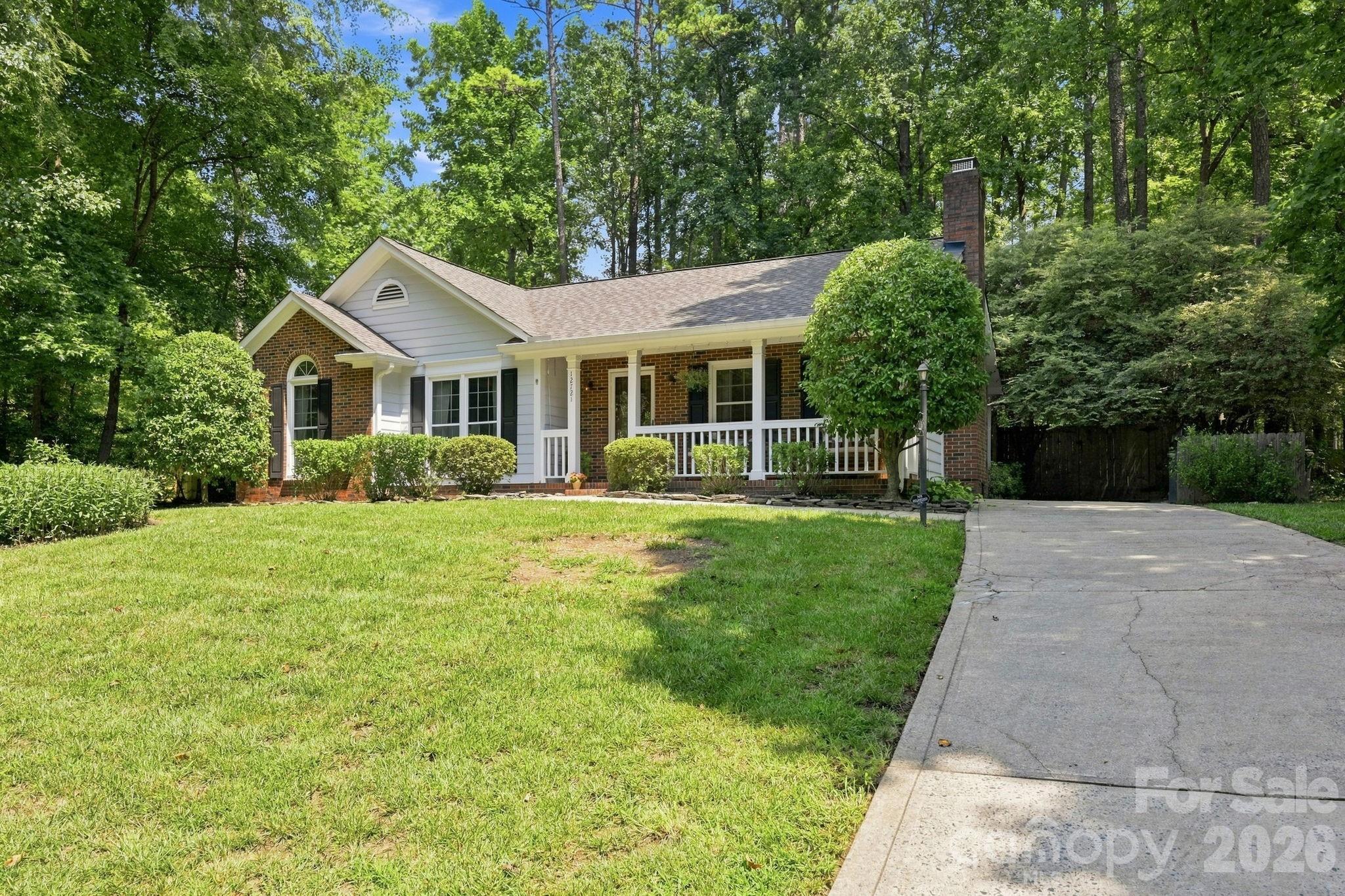 12721 Newstead Road — Huntersville