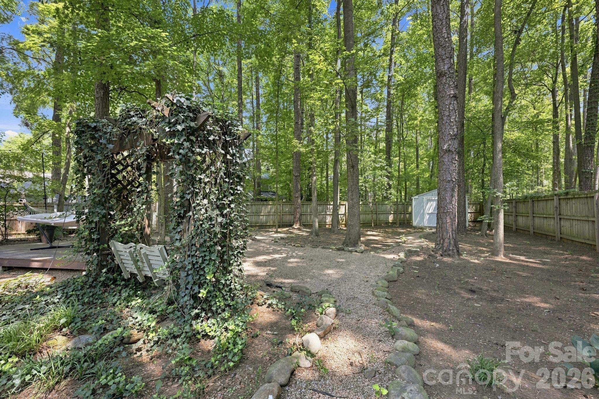 12721 Newstead Road — Huntersville