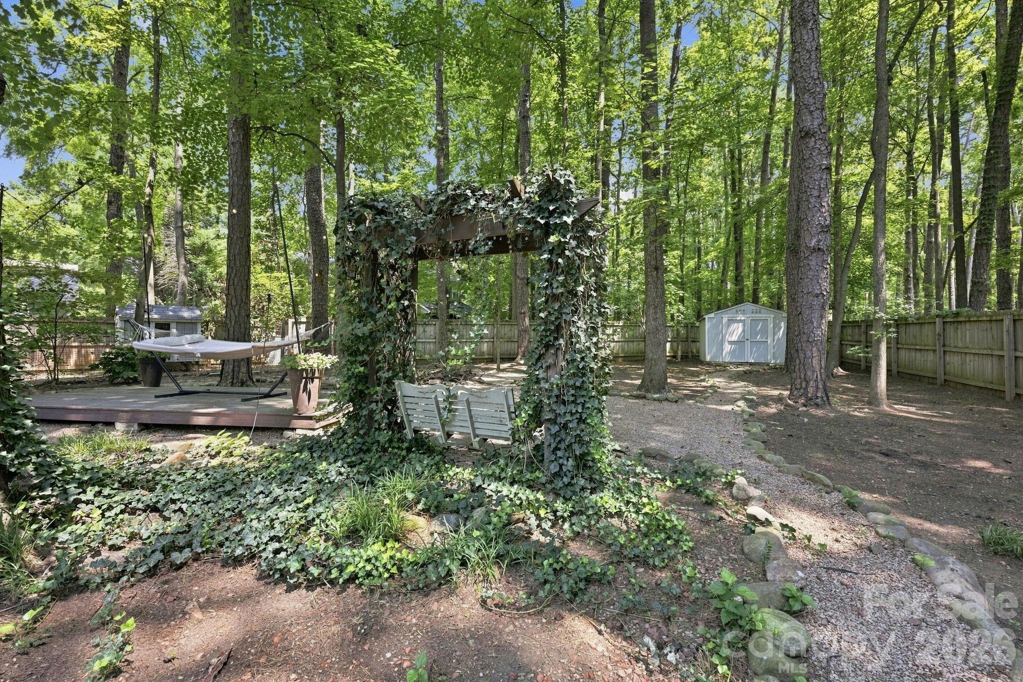 12721 Newstead Road — Huntersville