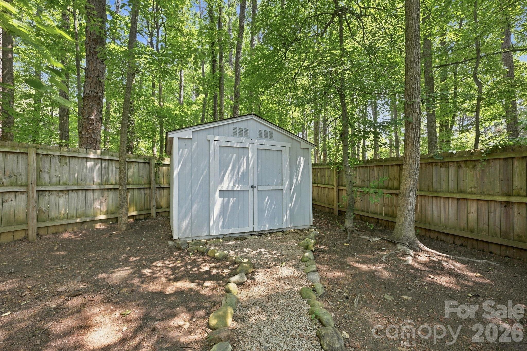 12721 Newstead Road — Huntersville