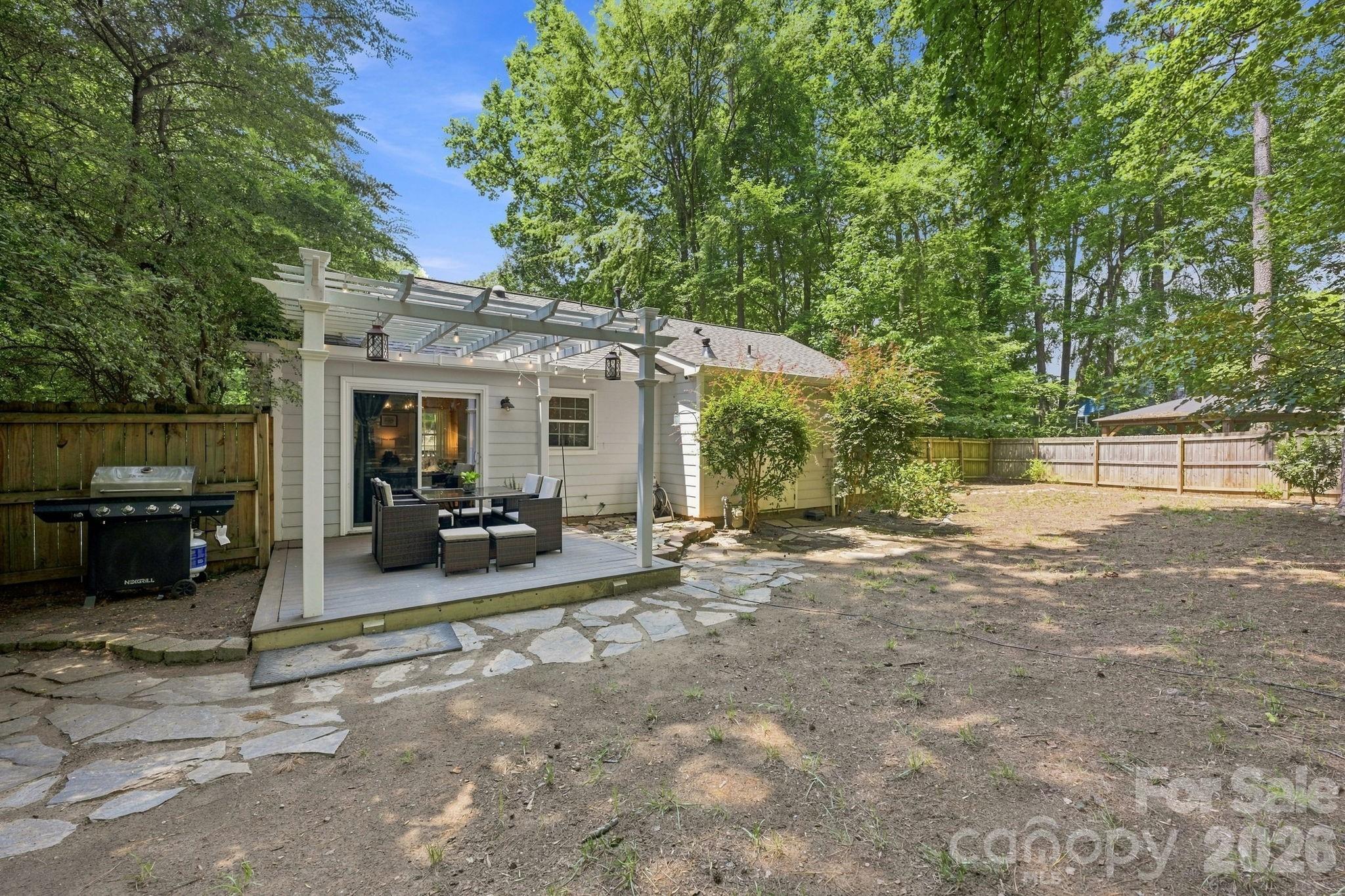 12721 Newstead Road — Huntersville