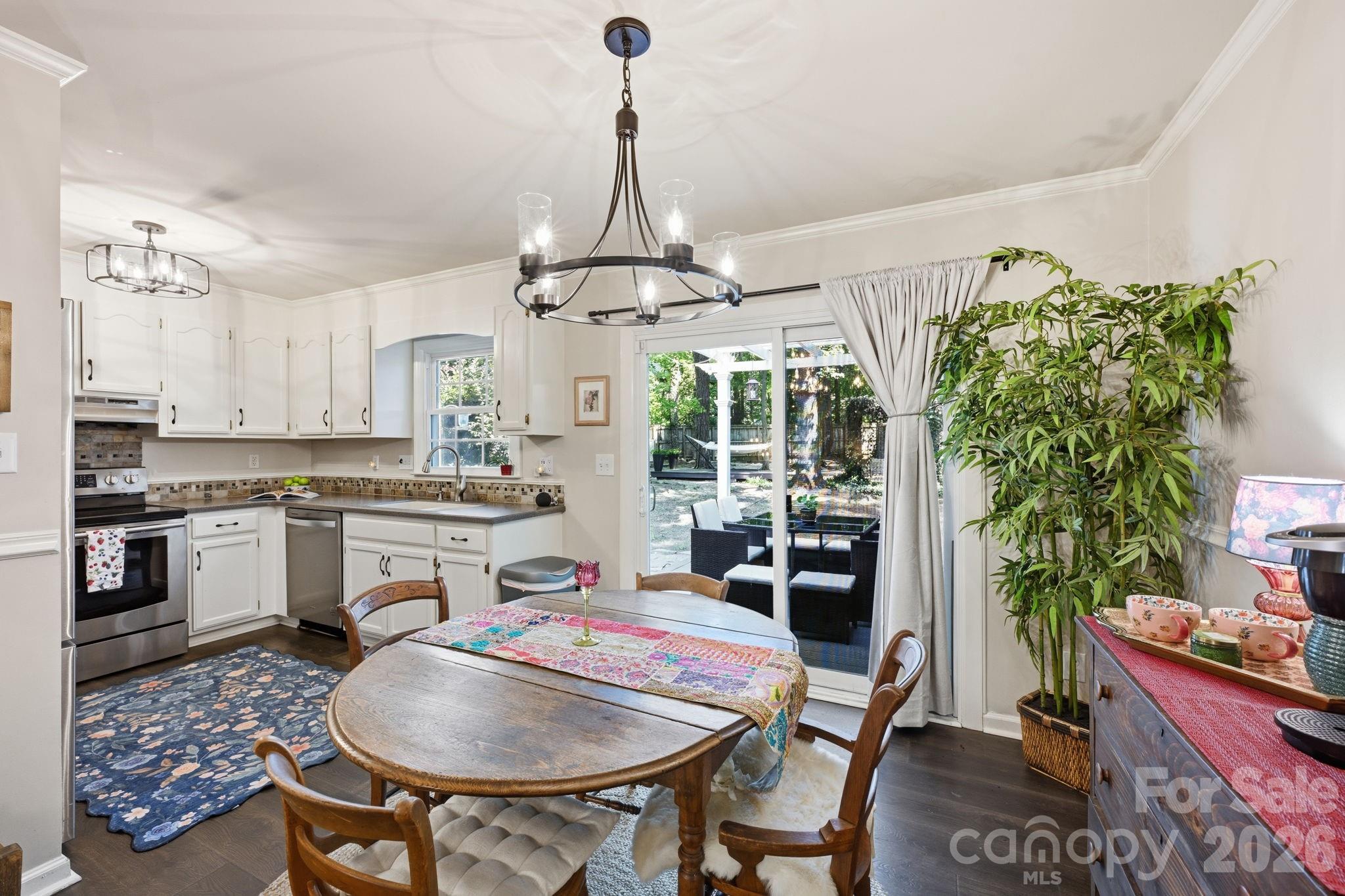 12721 Newstead Road — Huntersville
