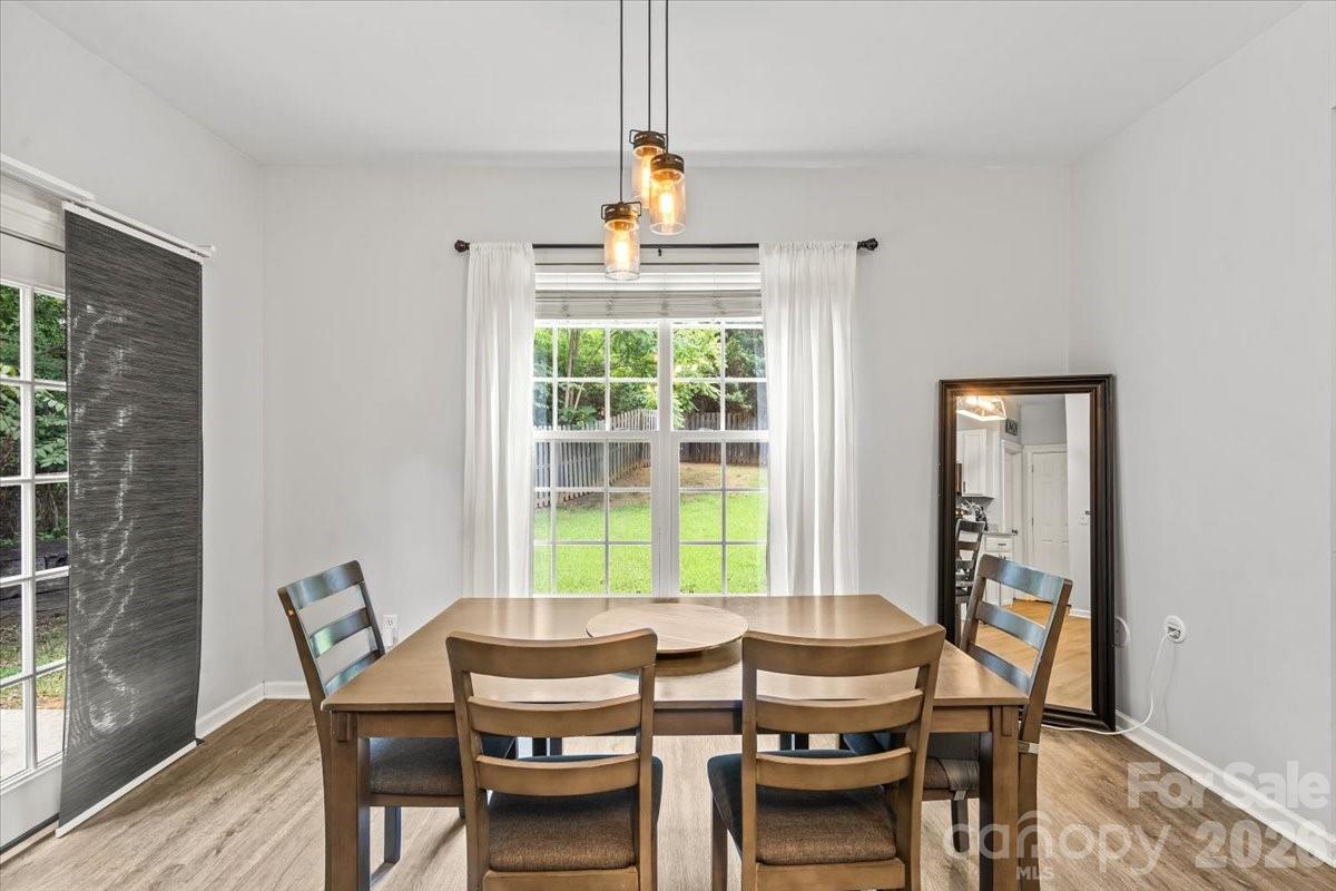 9025 Davis Crossing Court — Charlotte