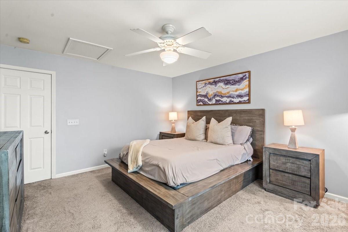 9025 Davis Crossing Court — Charlotte