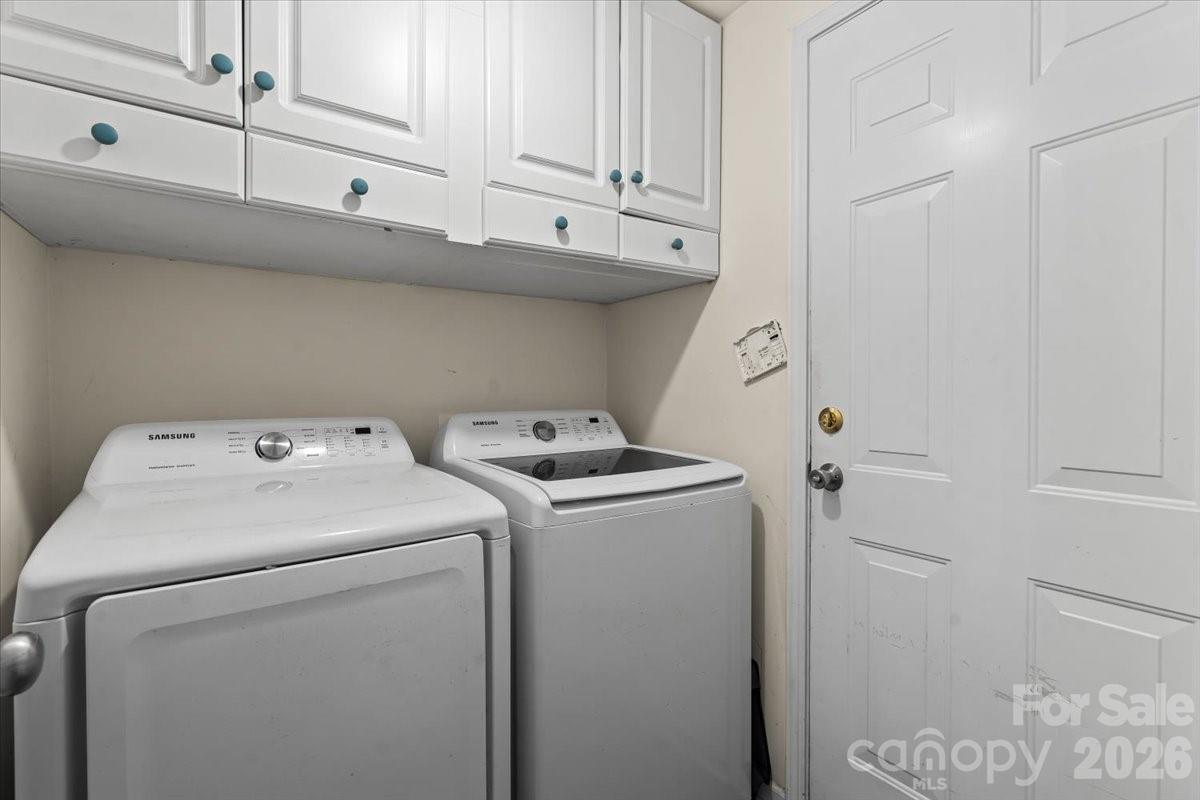9025 Davis Crossing Court — Charlotte