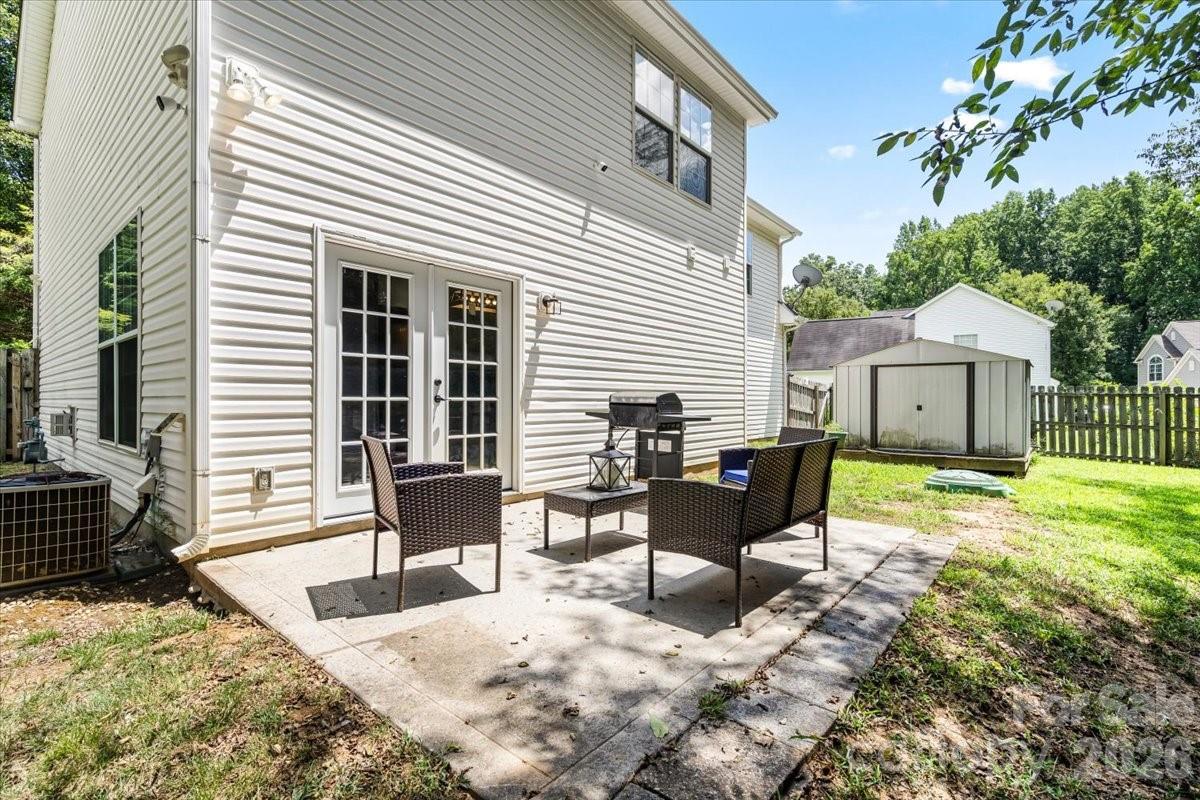 9025 Davis Crossing Court — Charlotte
