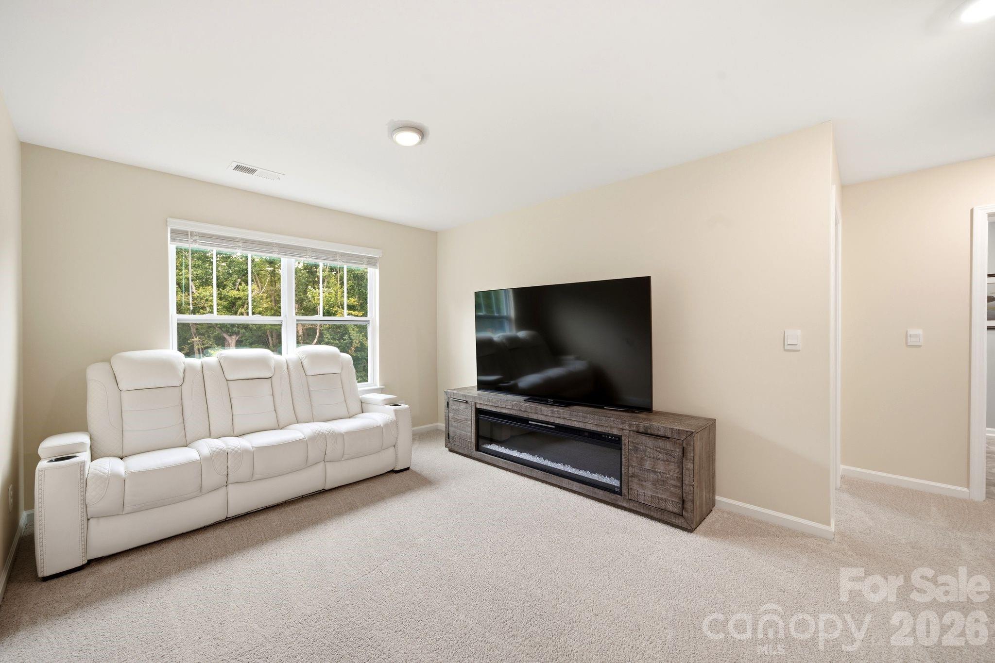 153 Calvin Creek Drive — Troutman