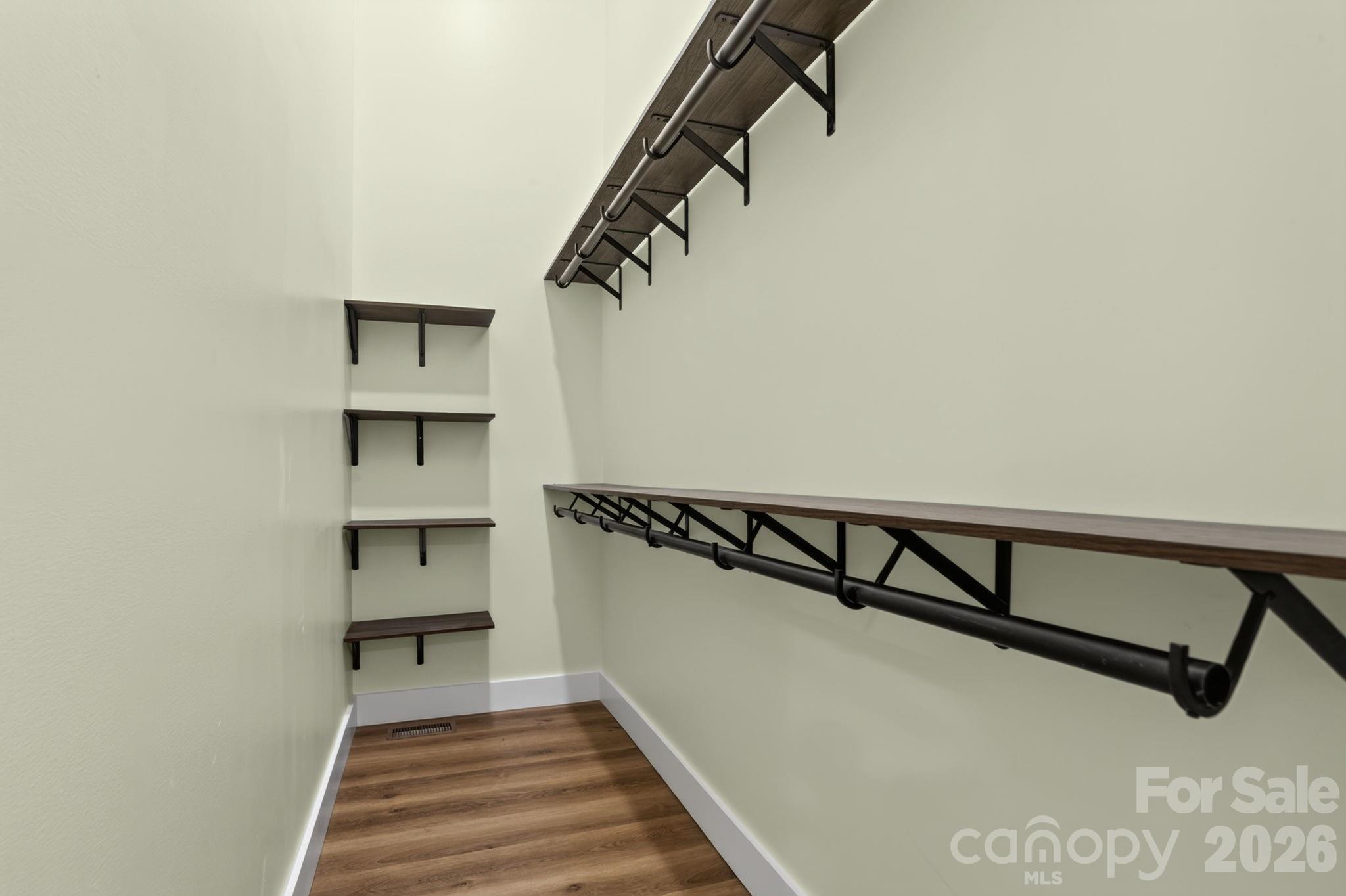 1008 Bell Mountain Road — Zirconia