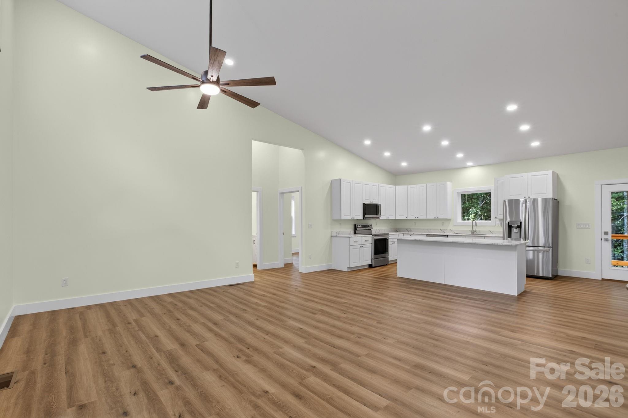 1008 Bell Mountain Road — Zirconia
