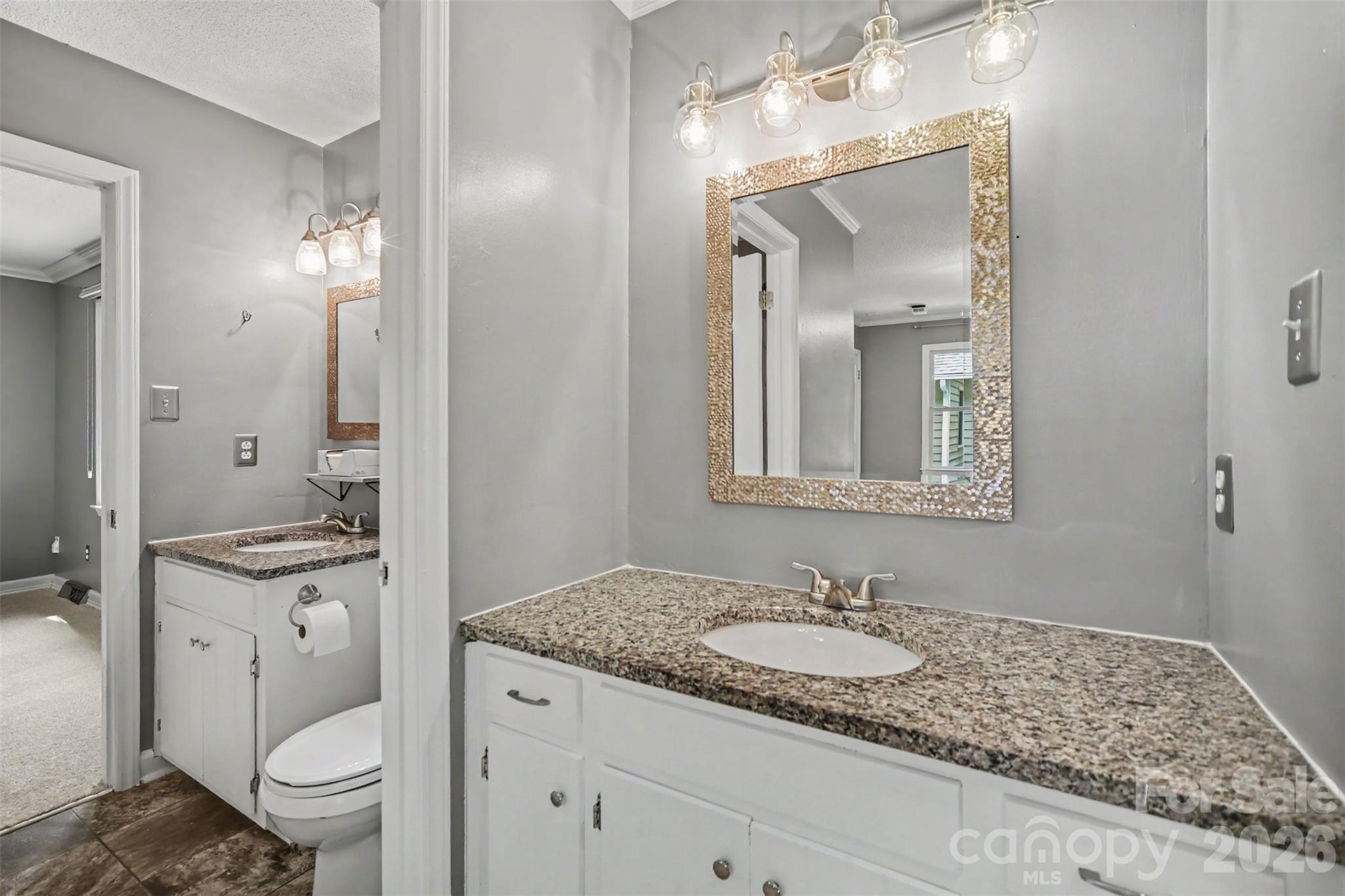 519 Raintree Drive — Matthews