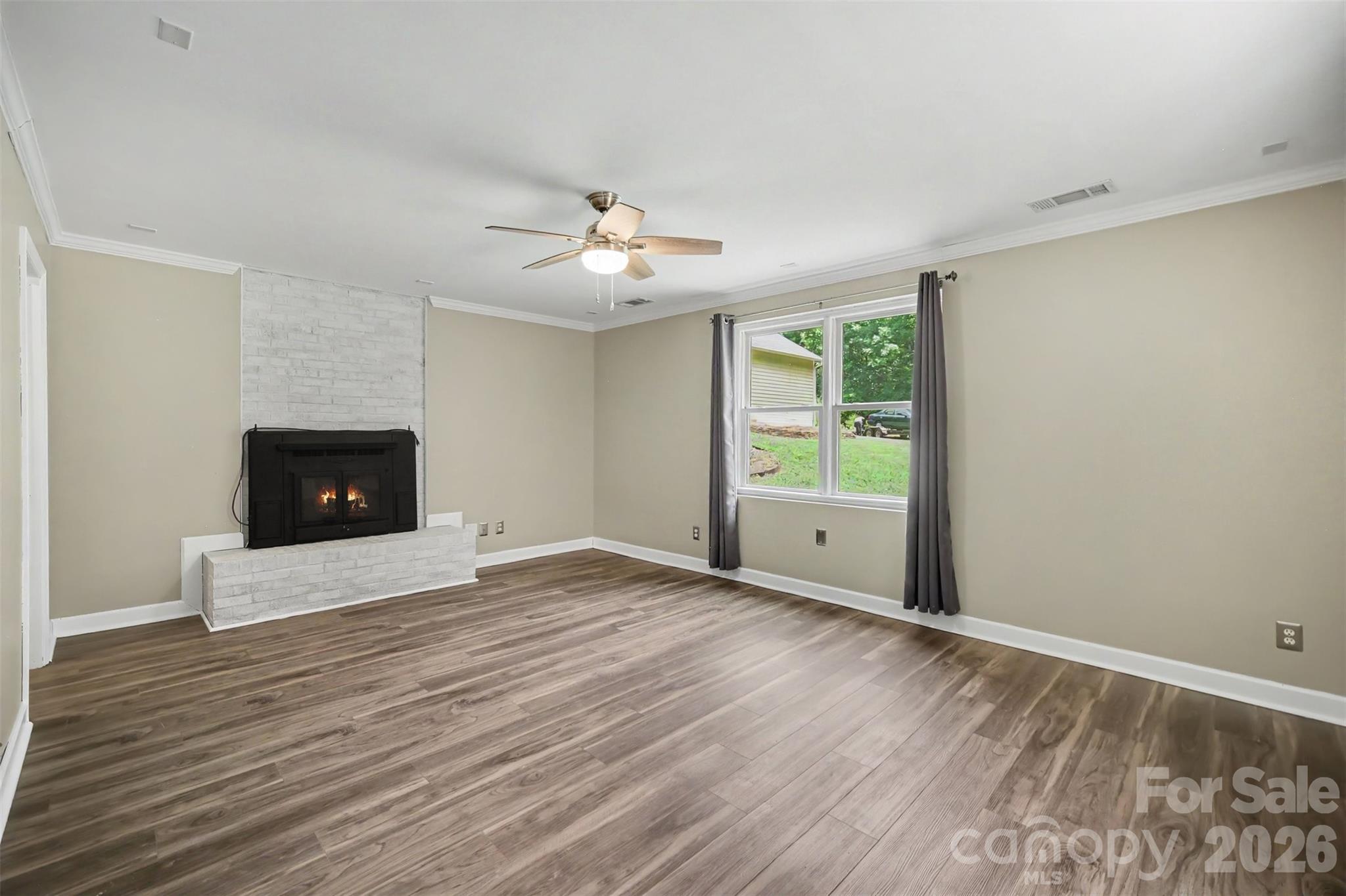 519 Raintree Drive — Matthews