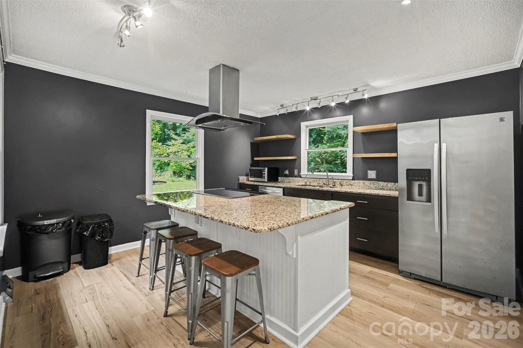 519 Raintree Drive — Matthews