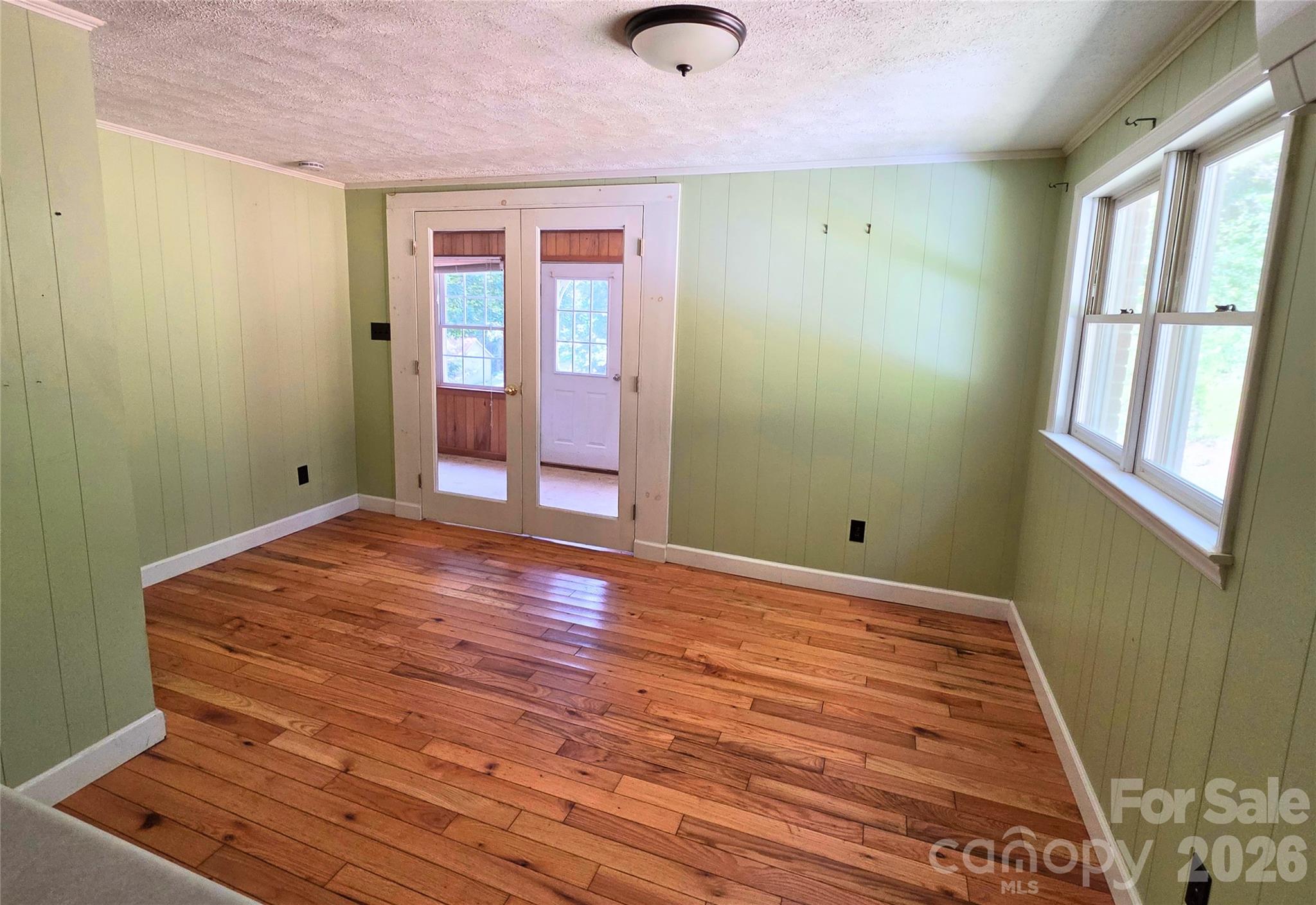 2838 Seven Mile Ridge Road — Burnsville