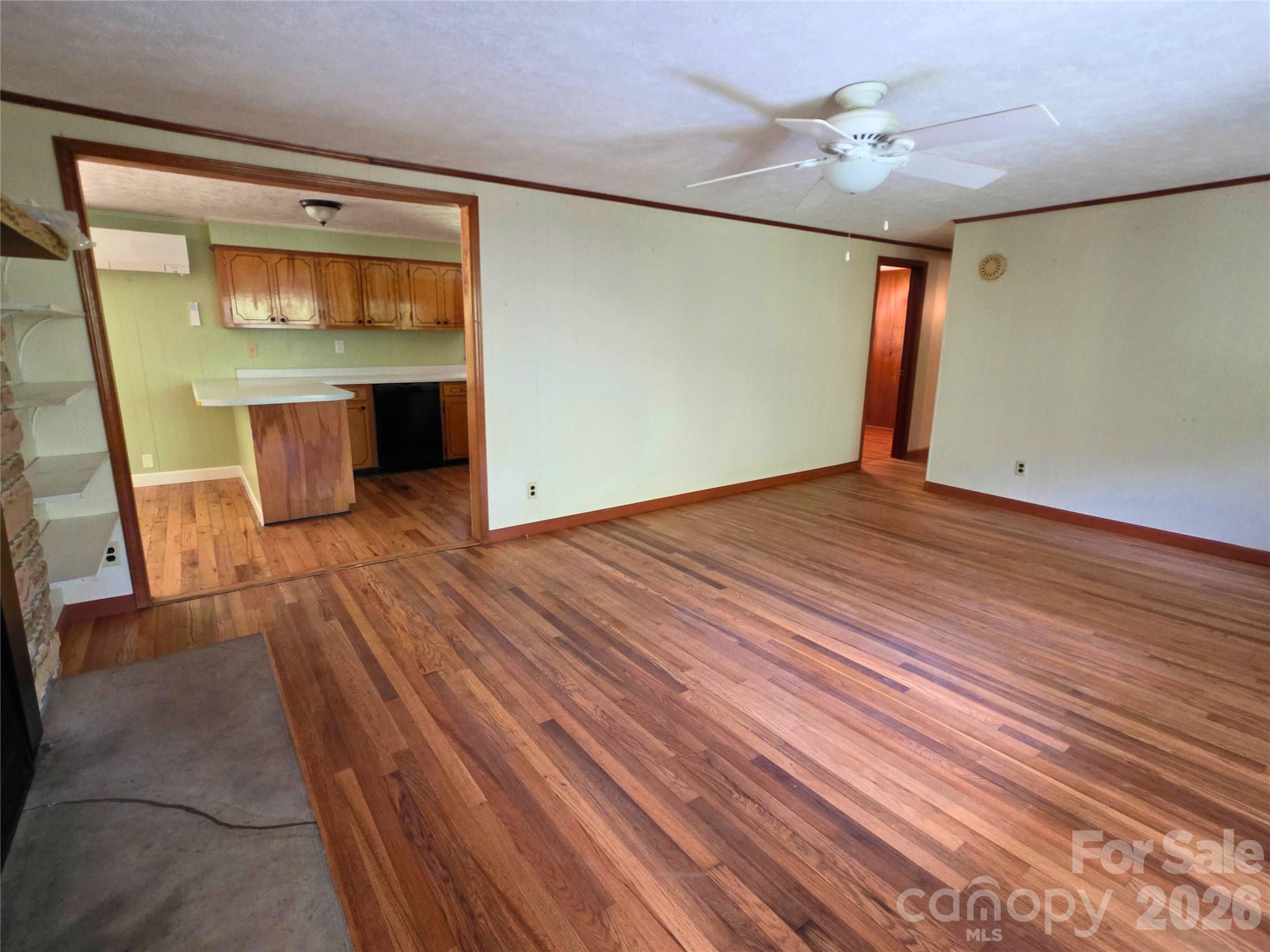 2838 Seven Mile Ridge Road — Burnsville