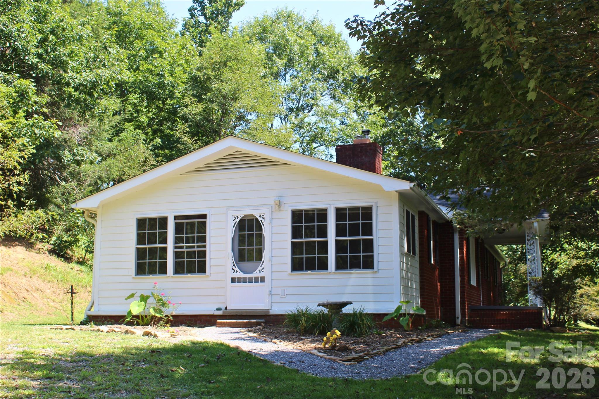 2838 Seven Mile Ridge Road — Burnsville