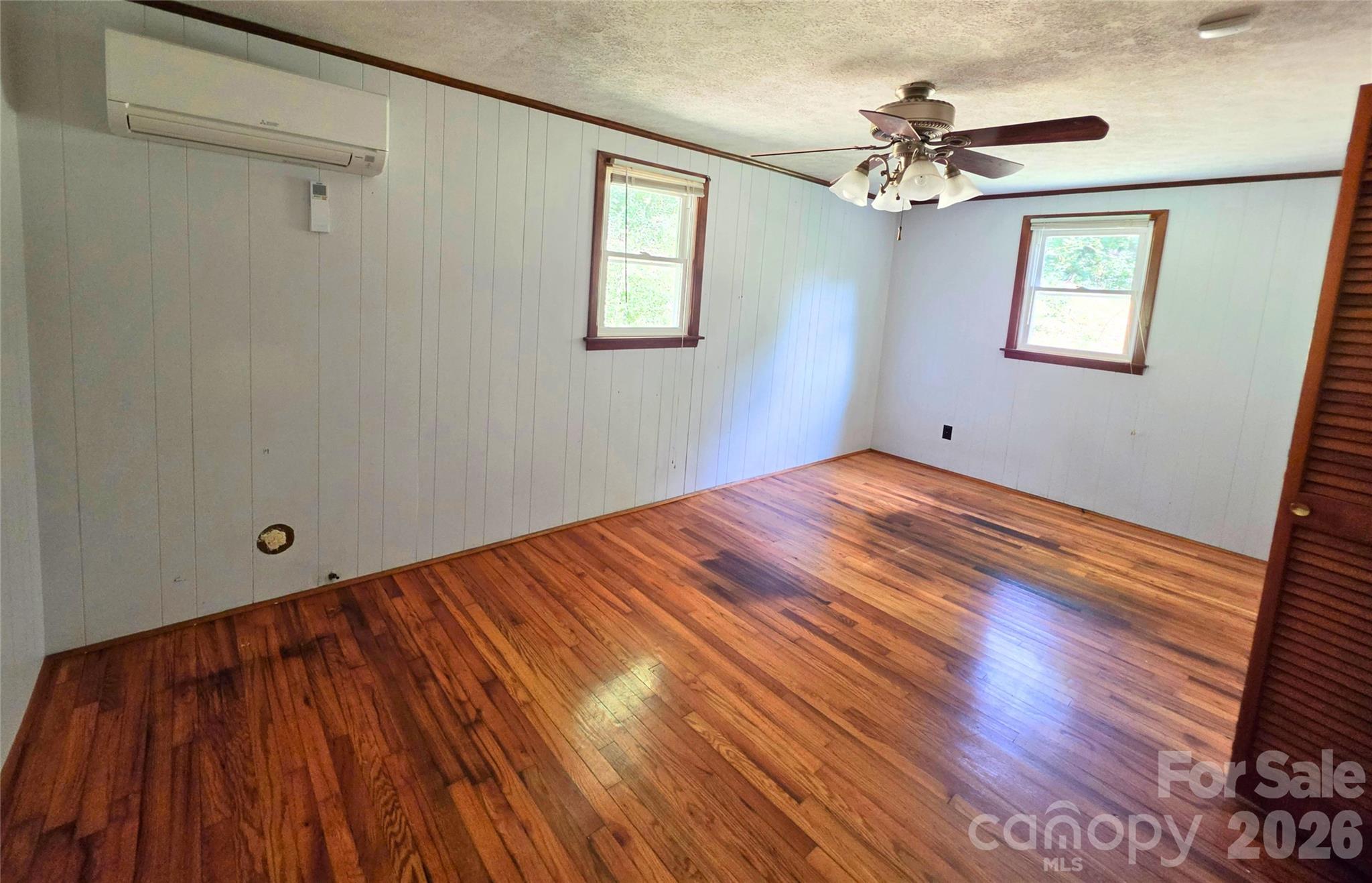 2838 Seven Mile Ridge Road — Burnsville