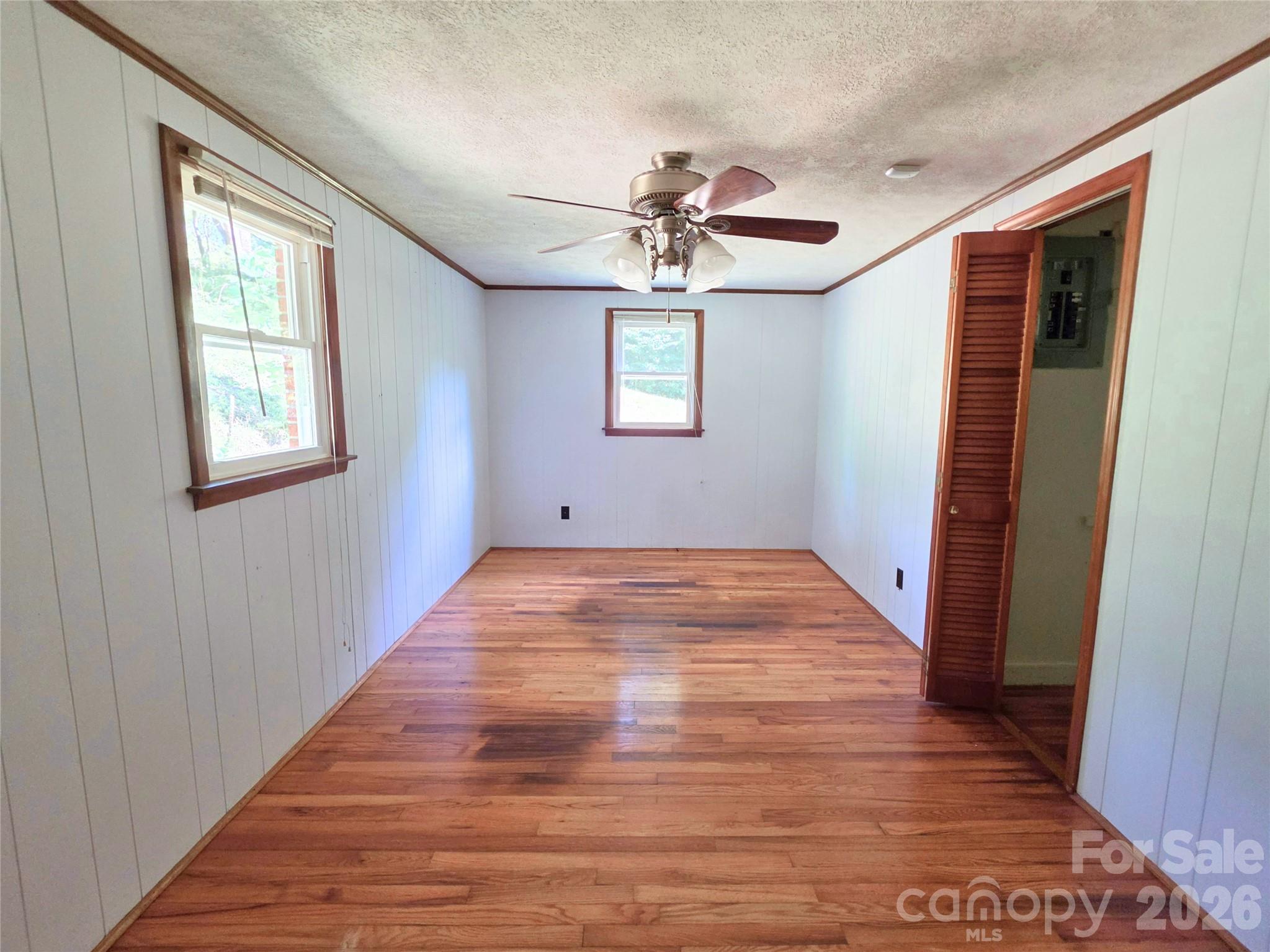2838 Seven Mile Ridge Road — Burnsville