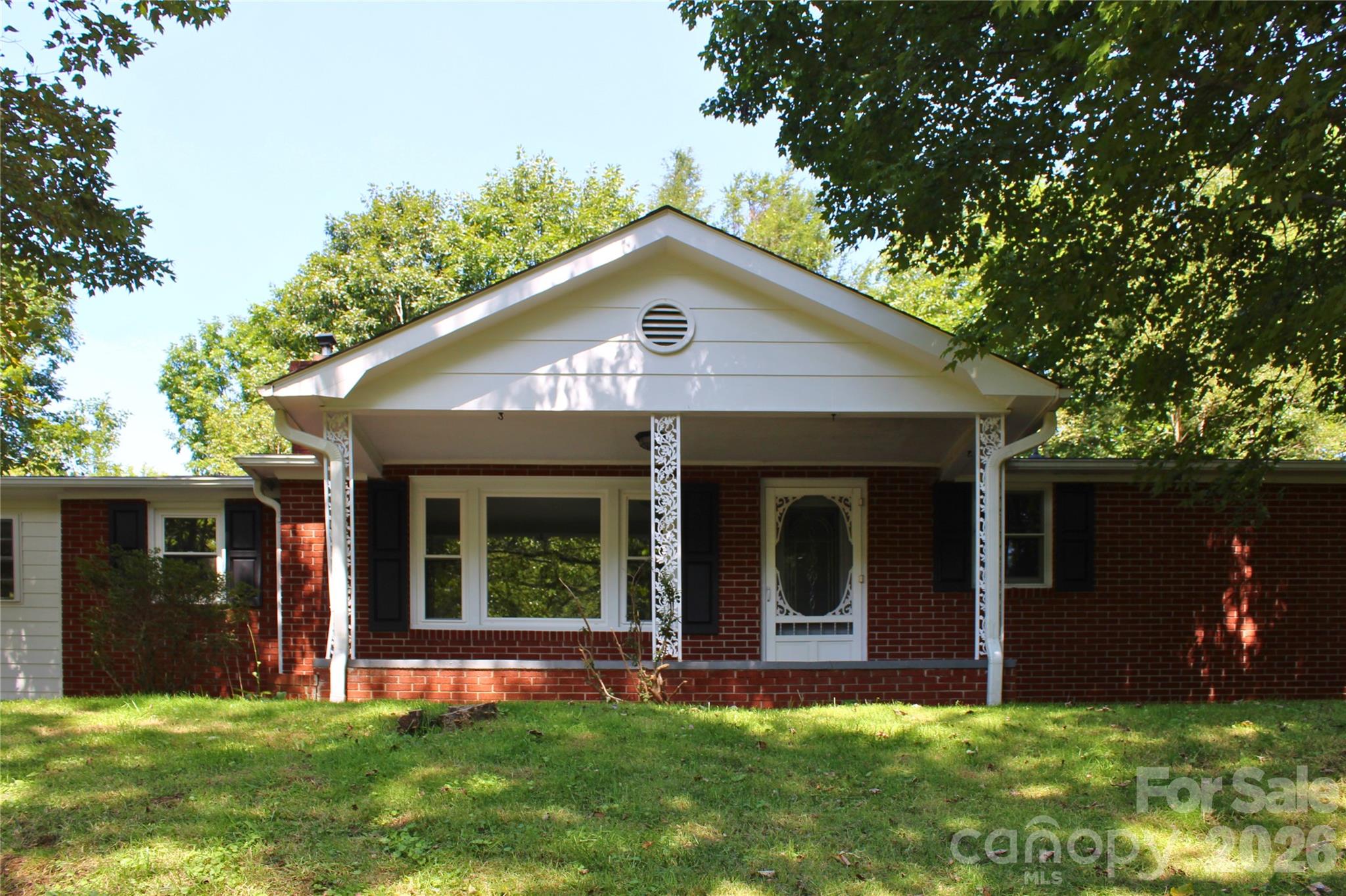 2838 Seven Mile Ridge Road — Burnsville