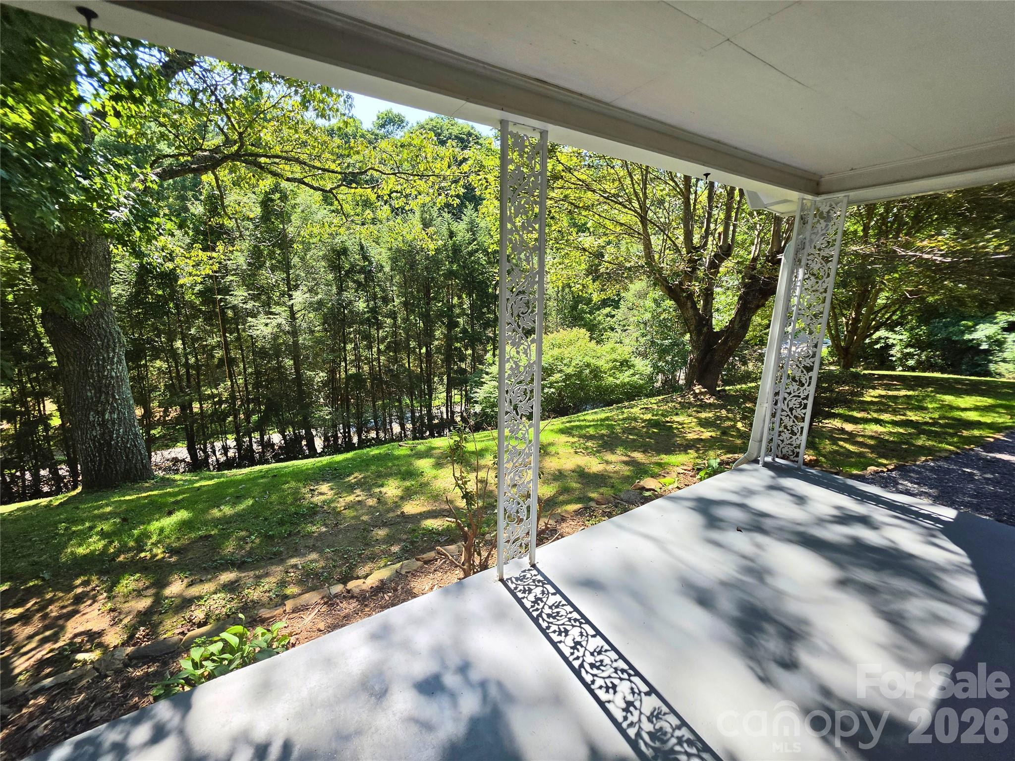 2838 Seven Mile Ridge Road — Burnsville