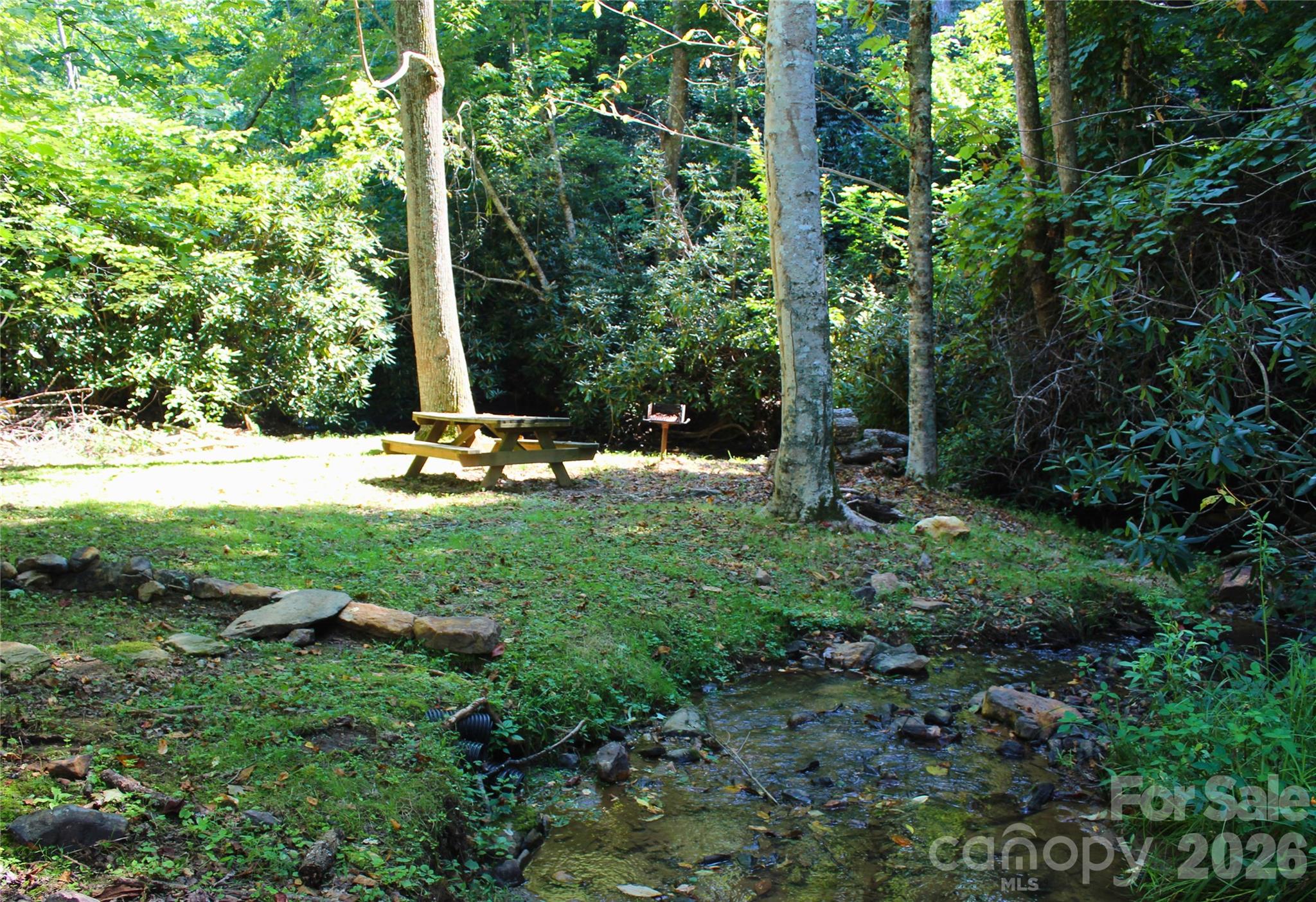 2838 Seven Mile Ridge Road — Burnsville