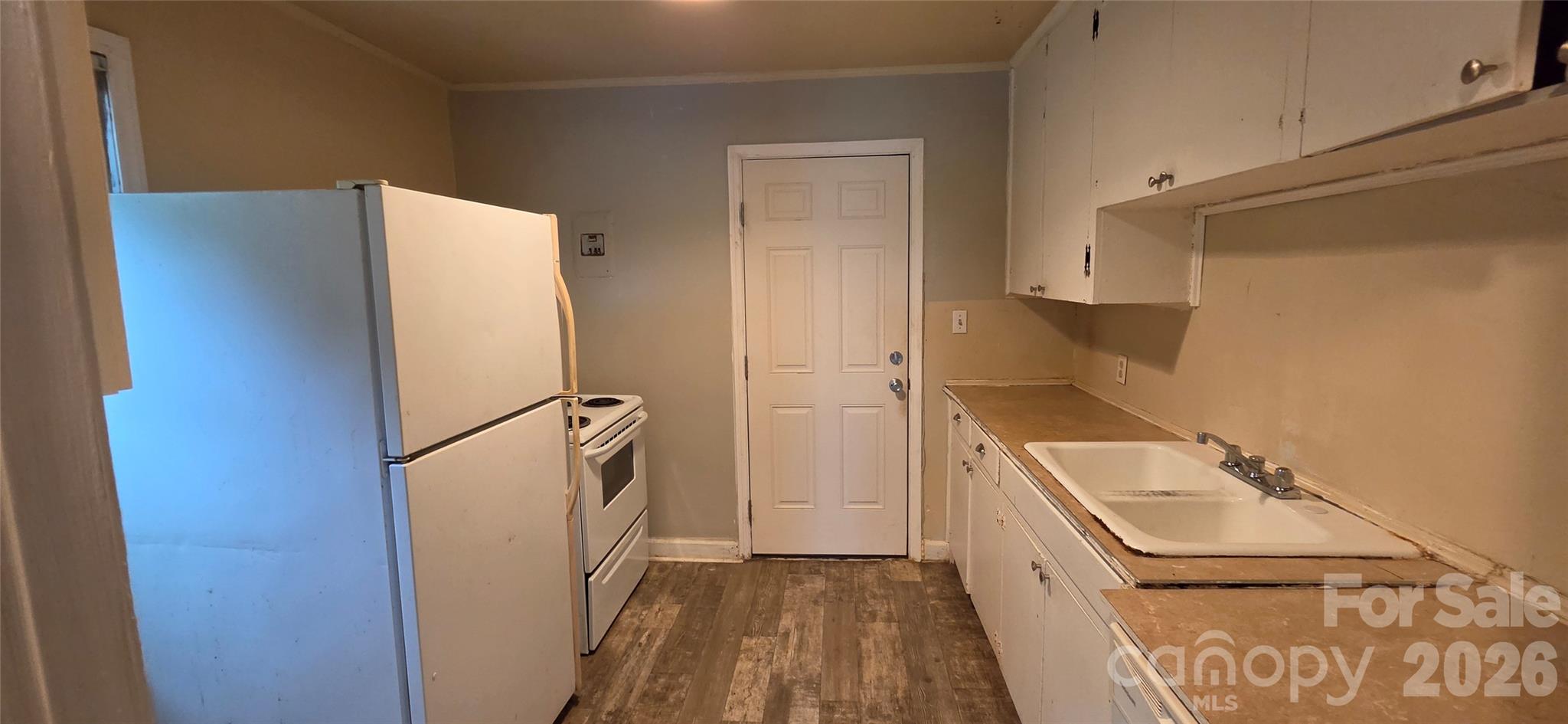2216 Yadkin Avenue — Charlotte
