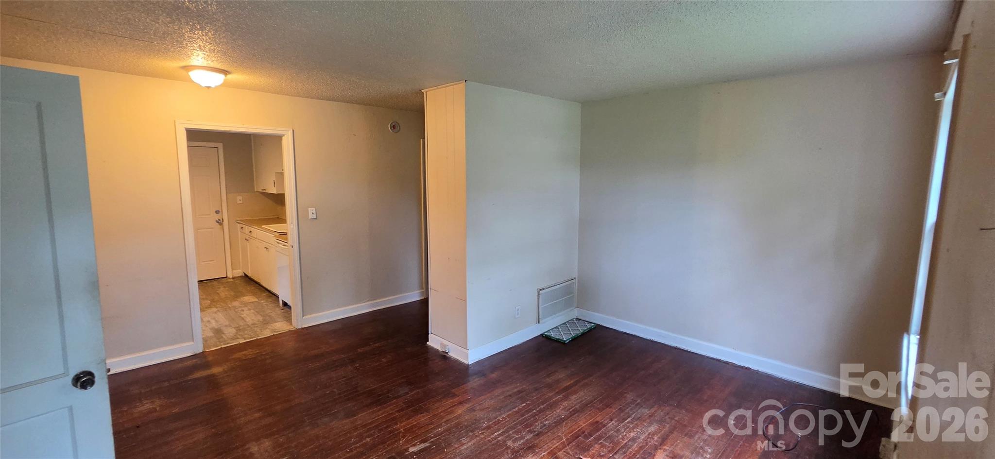 2216 Yadkin Avenue — Charlotte