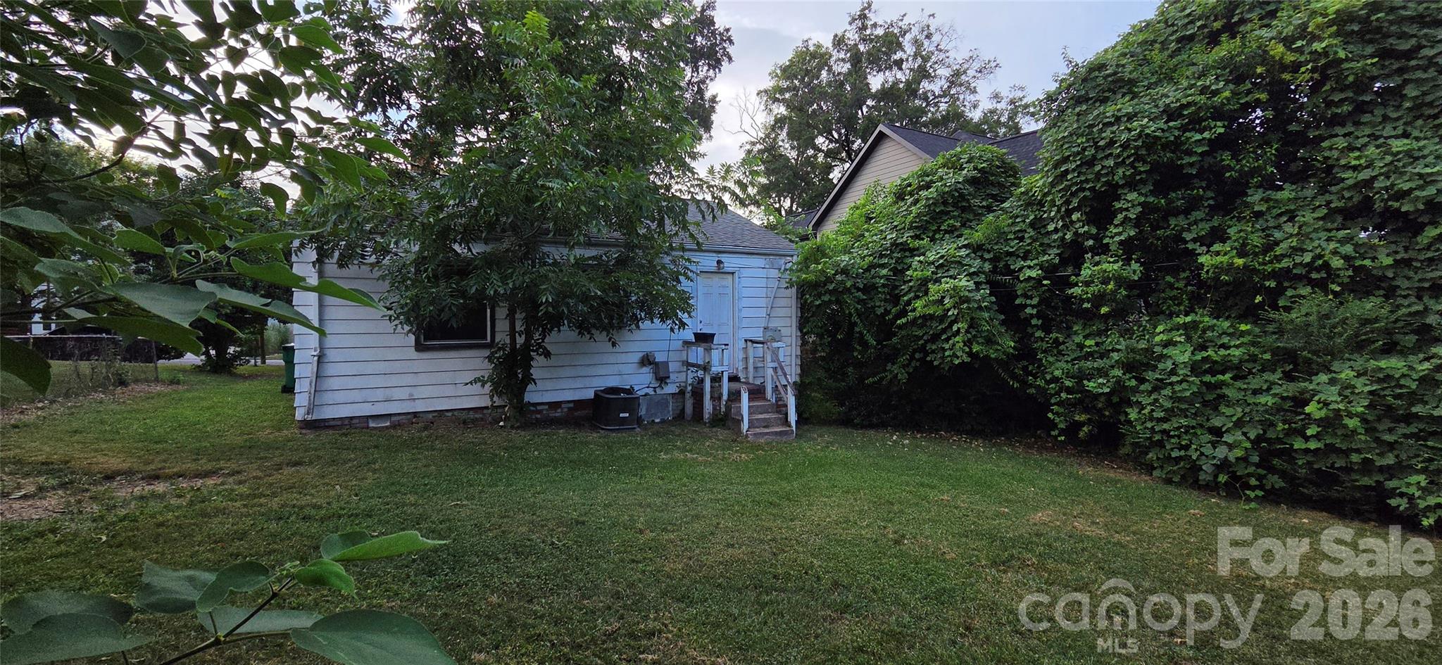 2216 Yadkin Avenue — Charlotte