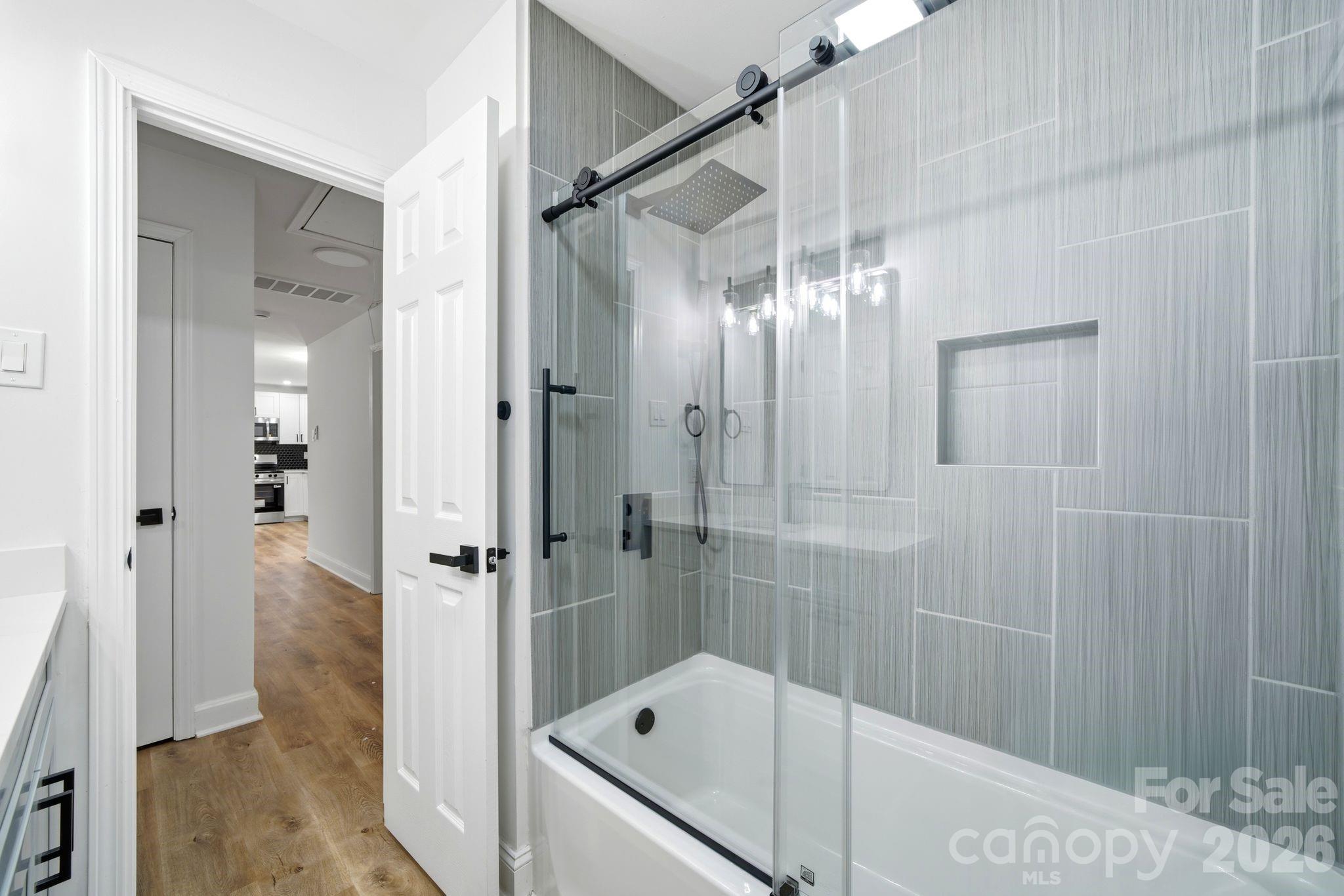 1453 Grovewood Drive — Charlotte