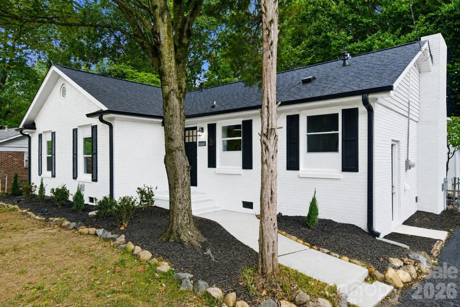 1453 Grovewood Drive — Charlotte