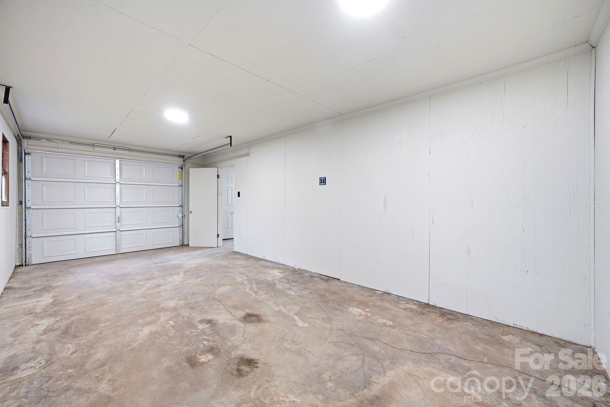 1453 Grovewood Drive — Charlotte