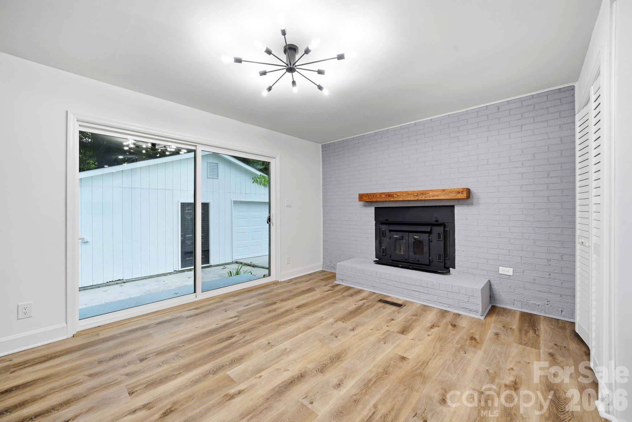 1453 Grovewood Drive — Charlotte