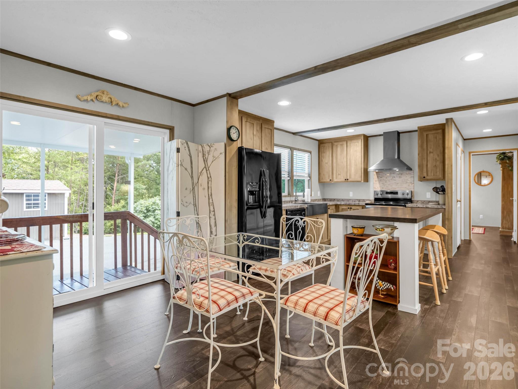 1110 Laughter Road — Mill Spring