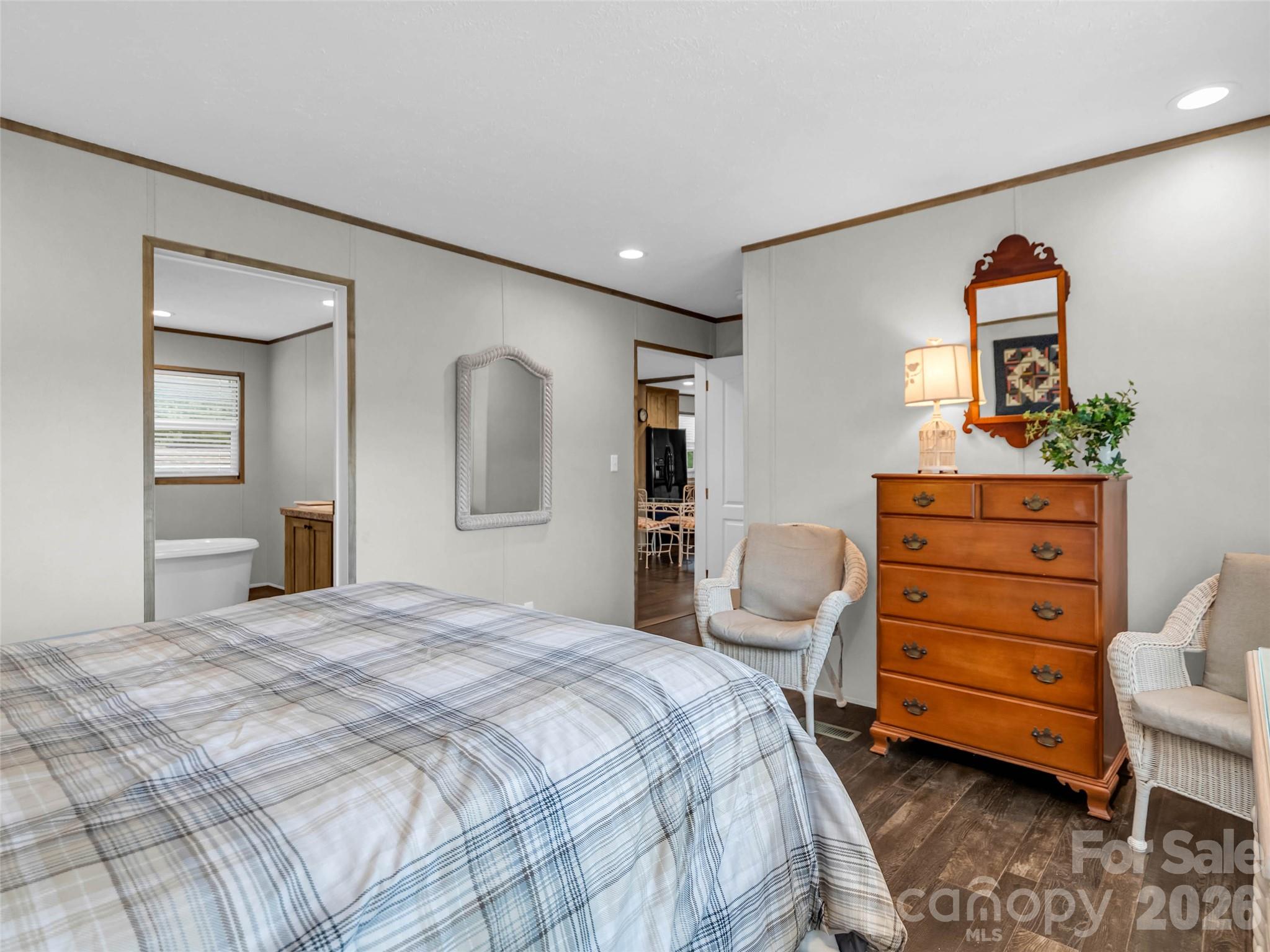1110 Laughter Road — Mill Spring