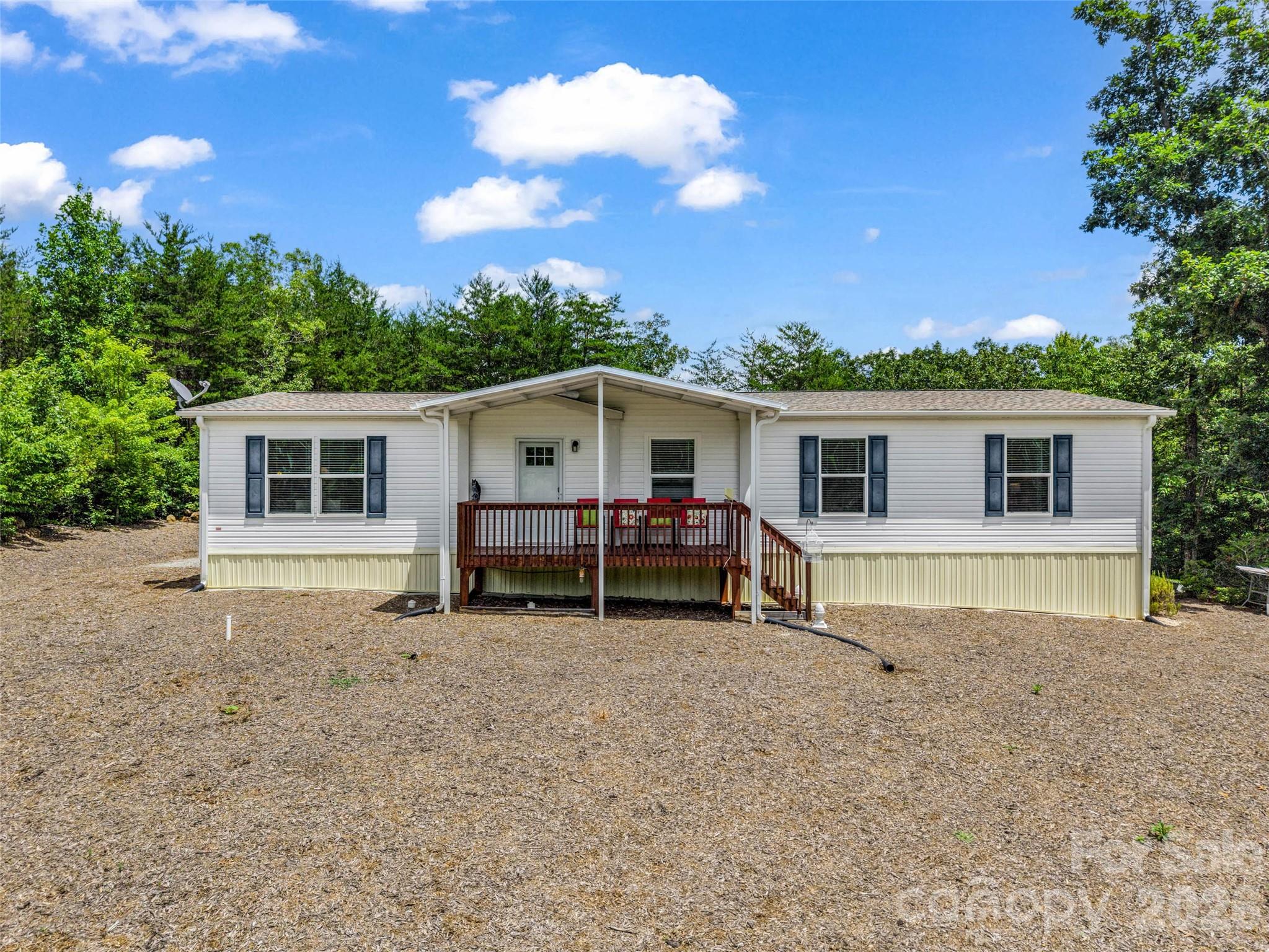 1110 Laughter Road — Mill Spring