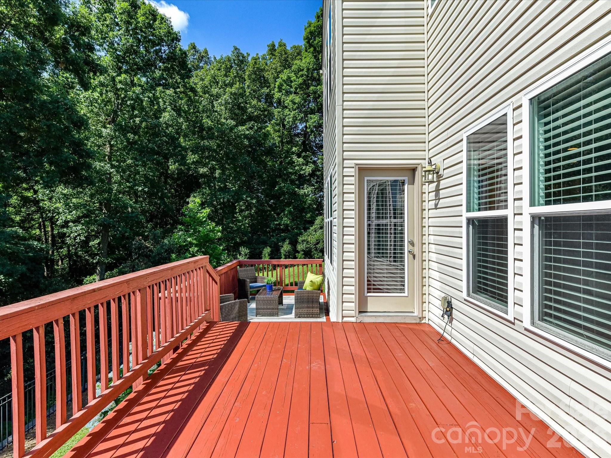 1806 Sunchaser Lane — Charlotte