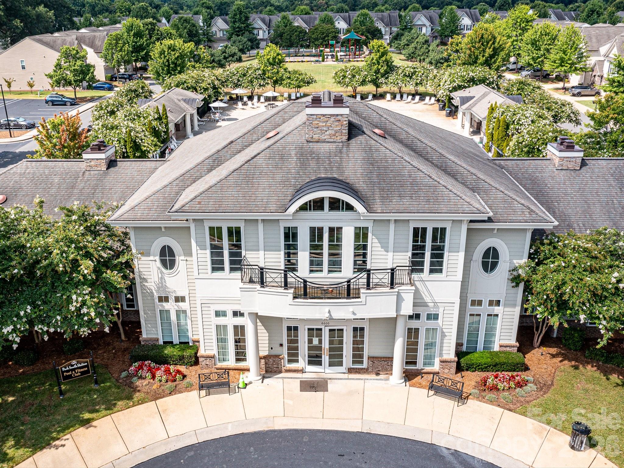 1806 Sunchaser Lane — Charlotte