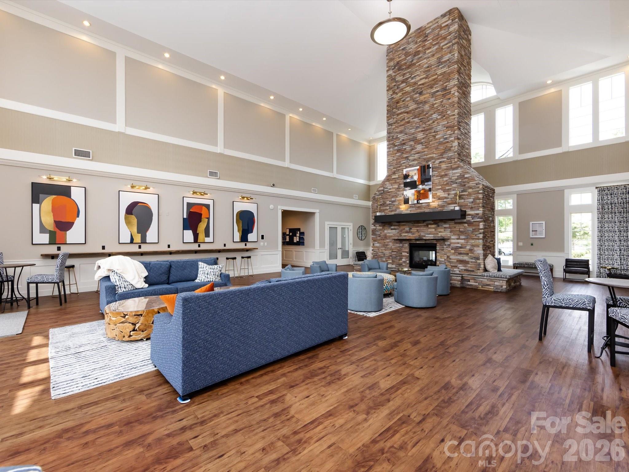 1806 Sunchaser Lane — Charlotte