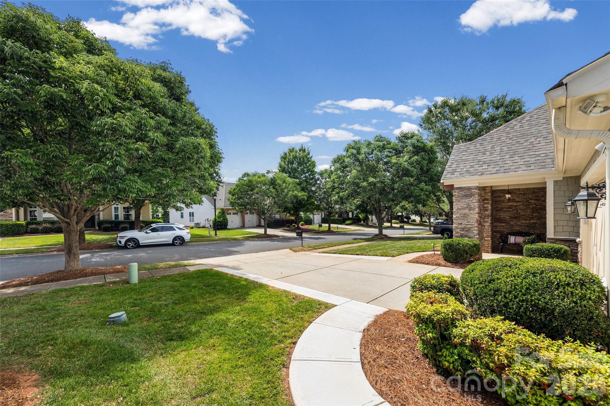 8621 Sequoia Grove Lane — Charlotte