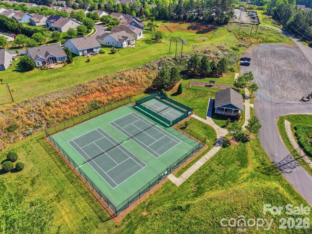 8621 Sequoia Grove Lane — Charlotte