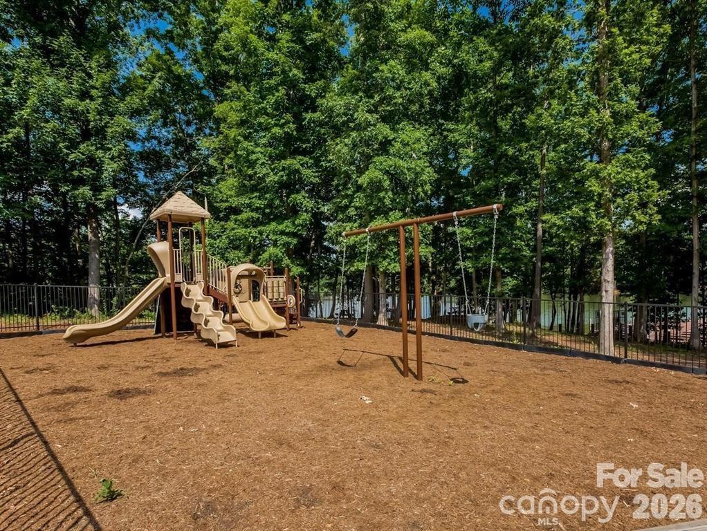 8621 Sequoia Grove Lane — Charlotte
