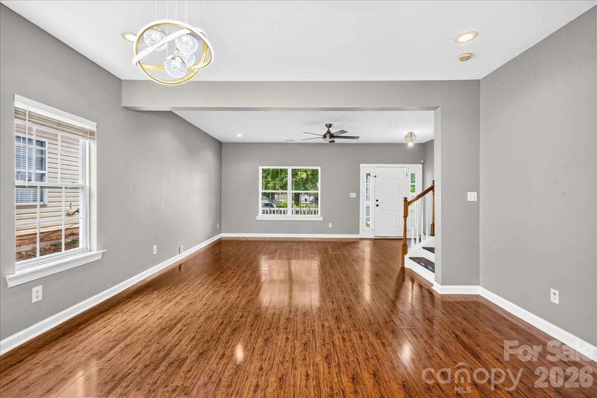 6410 Castlewynd Court — Charlotte