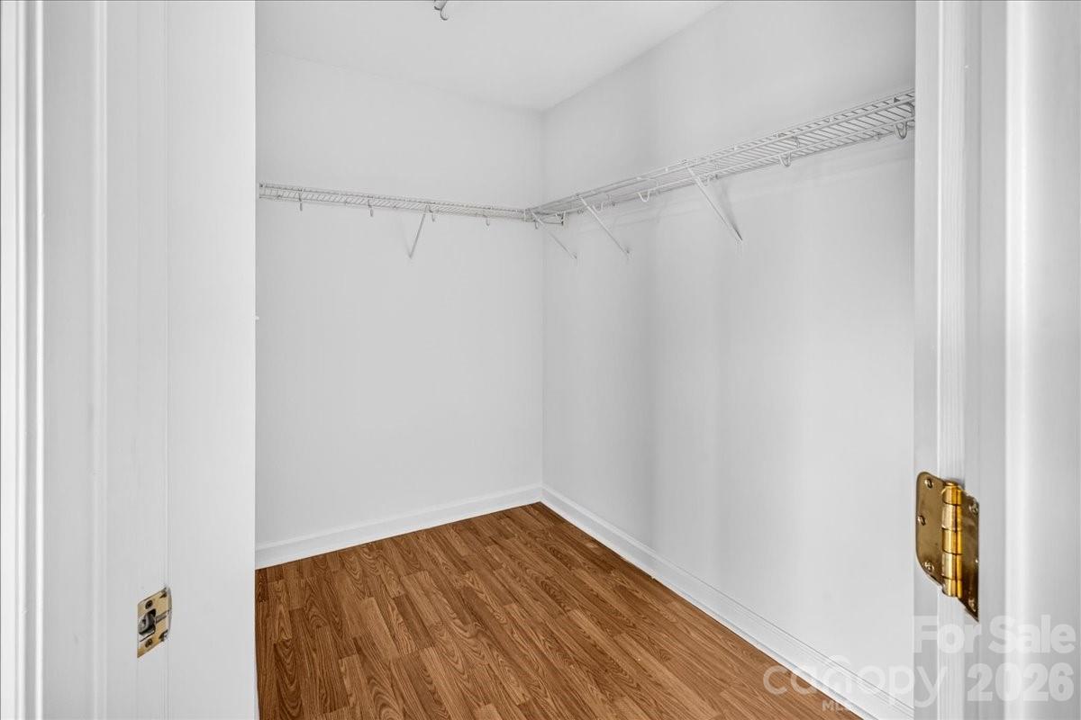 6410 Castlewynd Court — Charlotte