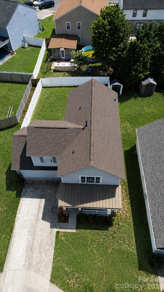 6410 Castlewynd Court — Charlotte