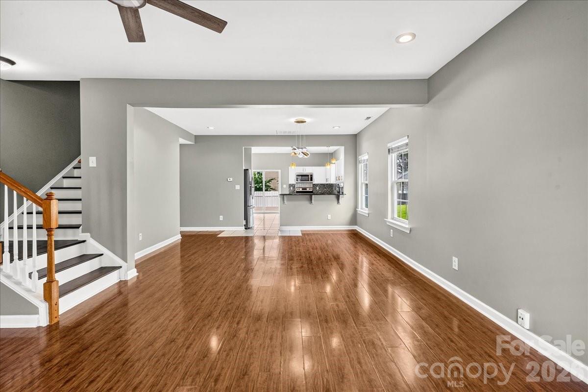 6410 Castlewynd Court — Charlotte