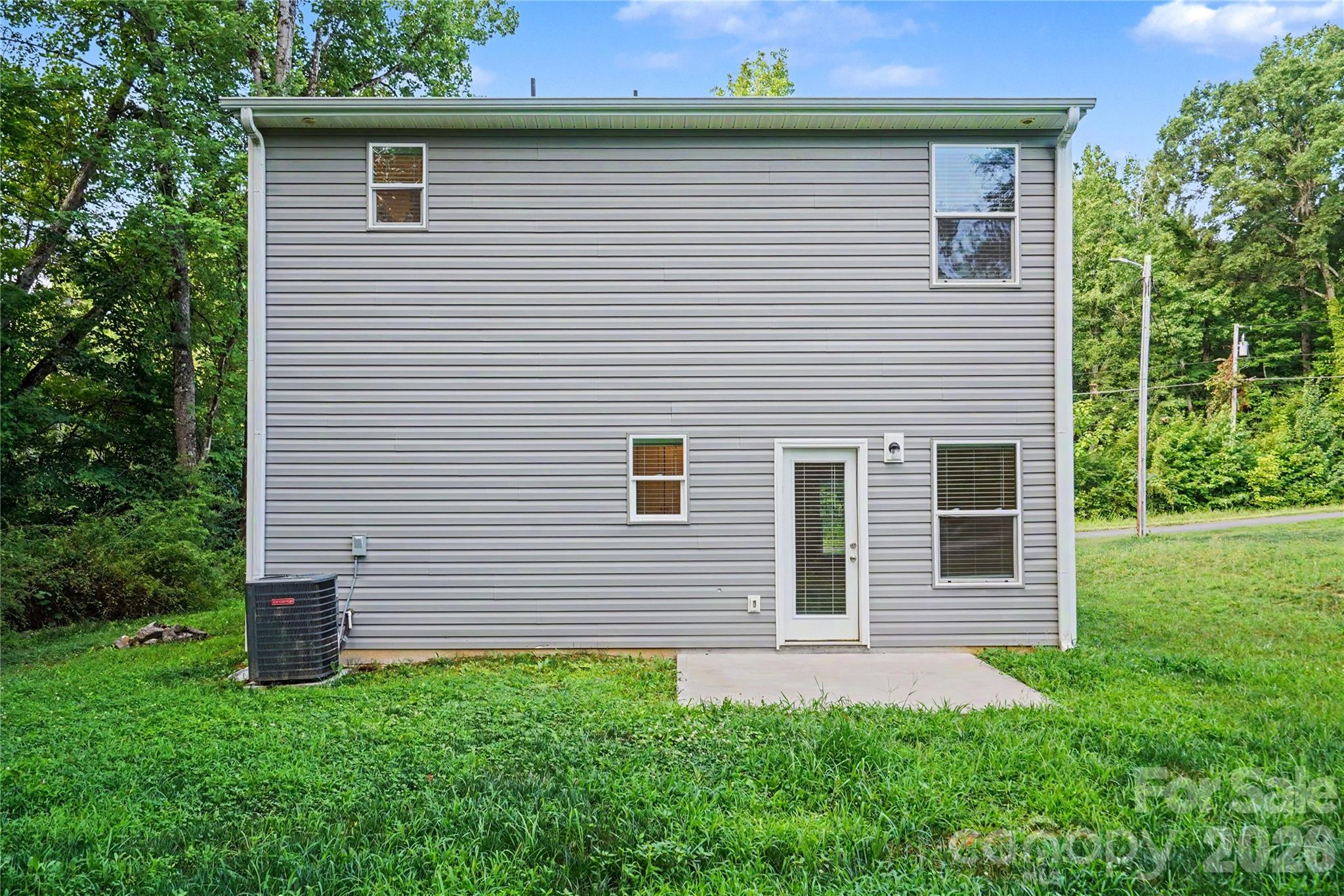 2231 Beauty Street — Statesville