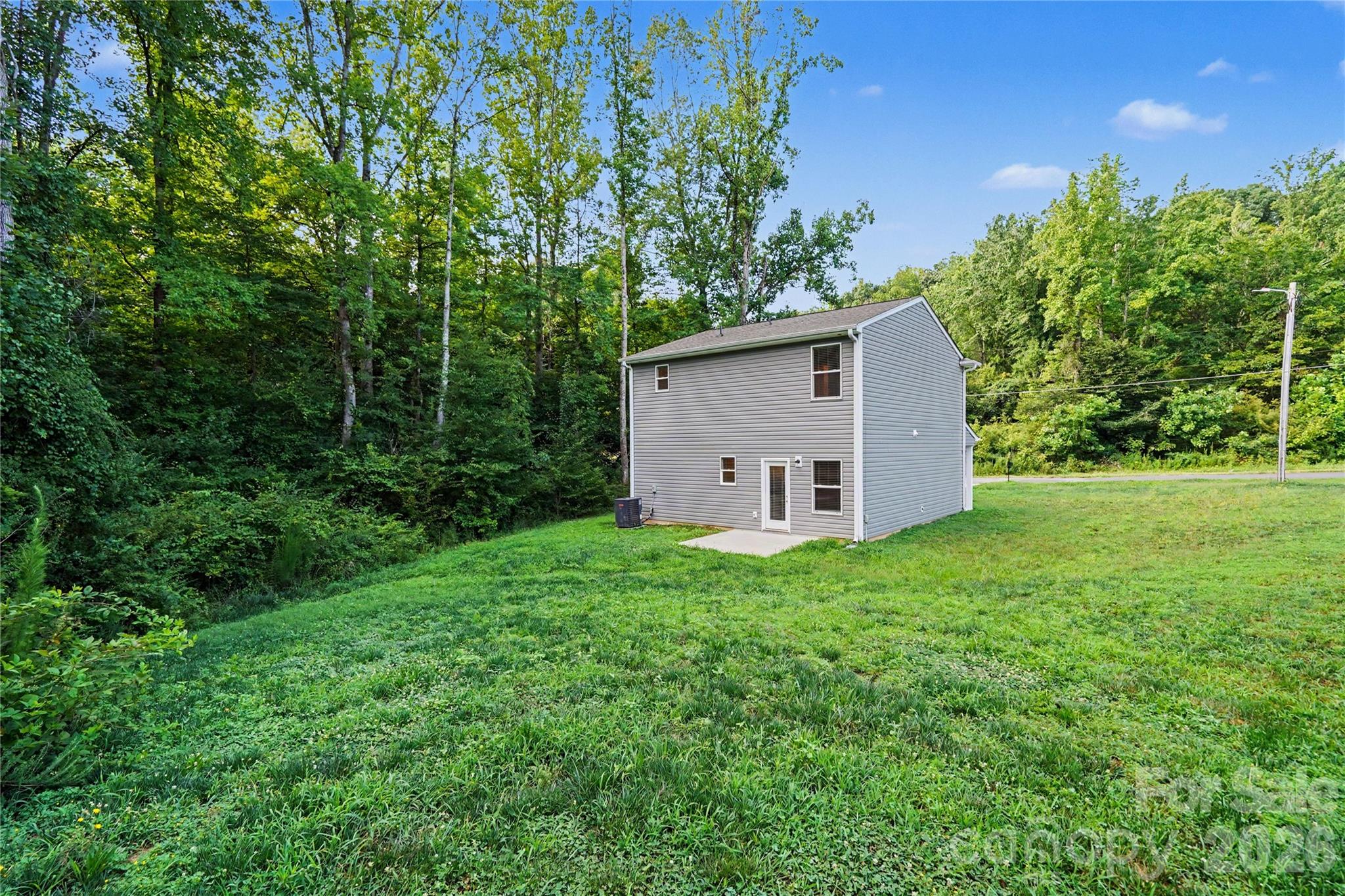 2231 Beauty Street — Statesville