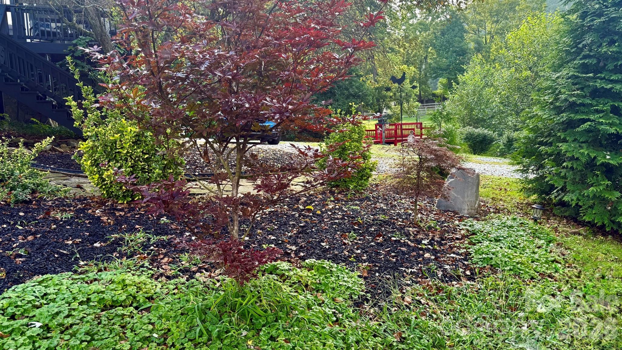 5 Northlake Drive — Weaverville