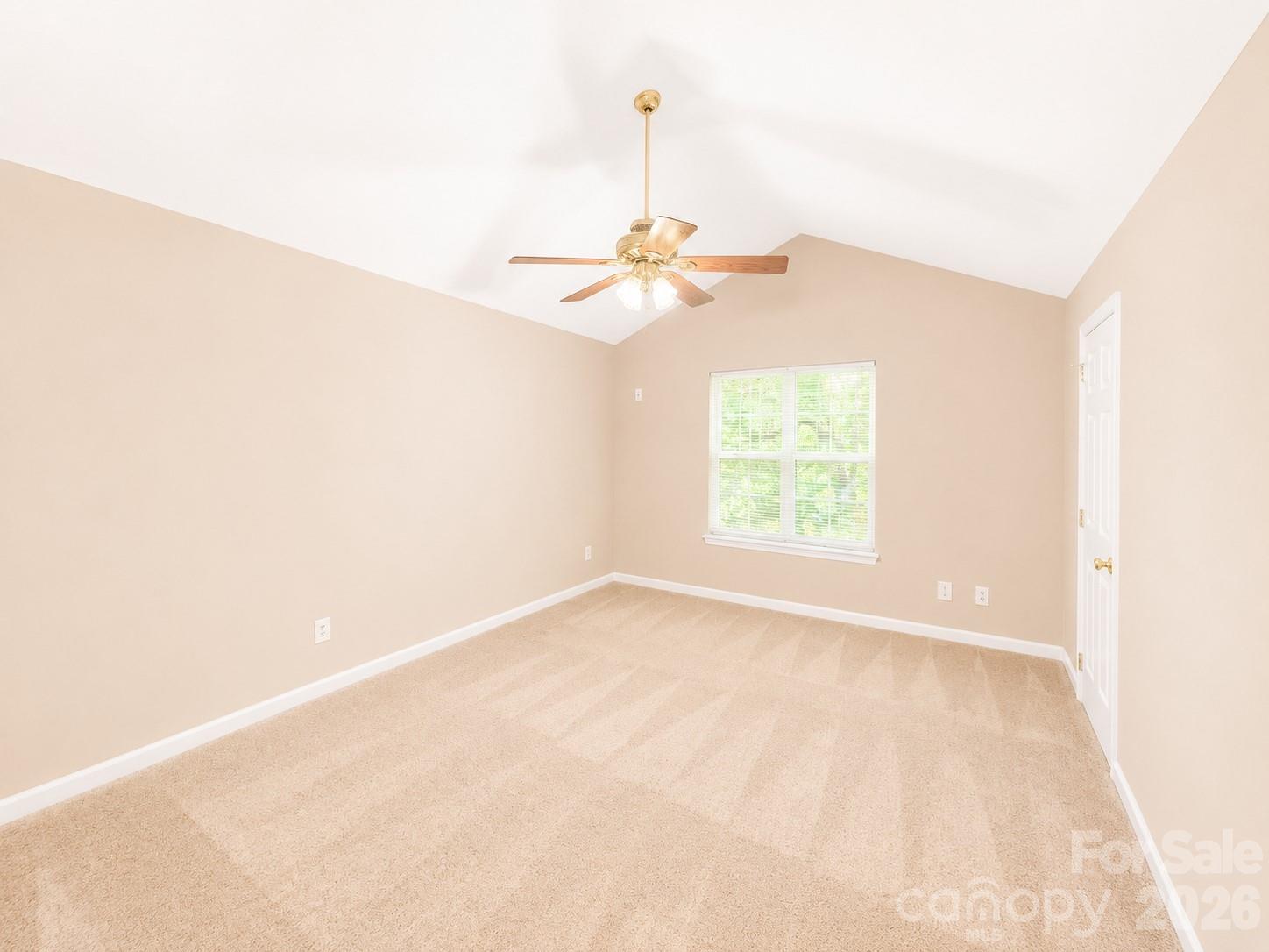6417 Spanish Moss Lane — Charlotte