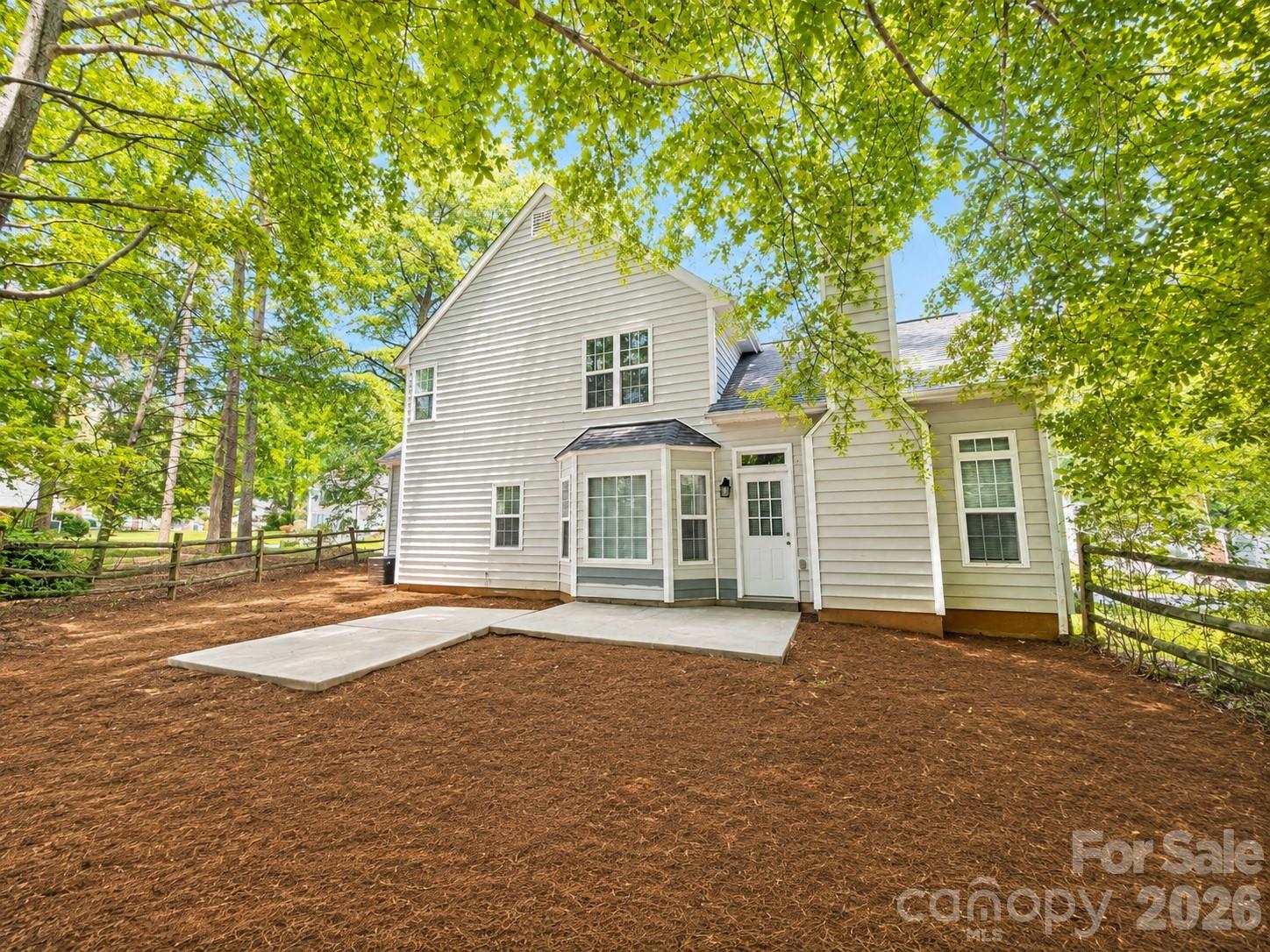 6417 Spanish Moss Lane — Charlotte