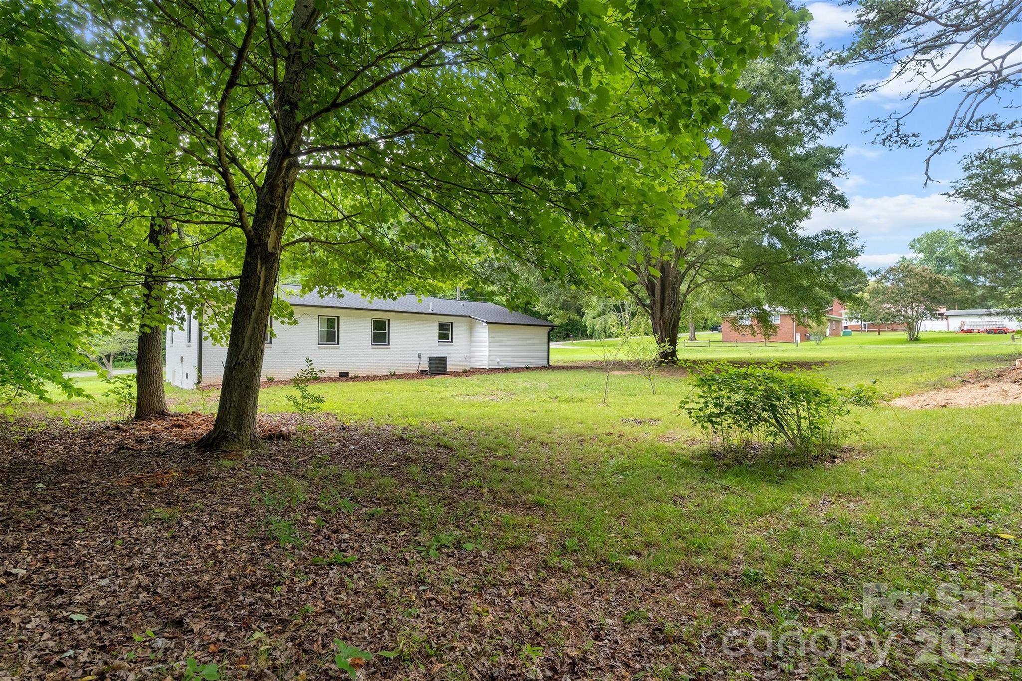 3533 Amity Hill Road — Statesville